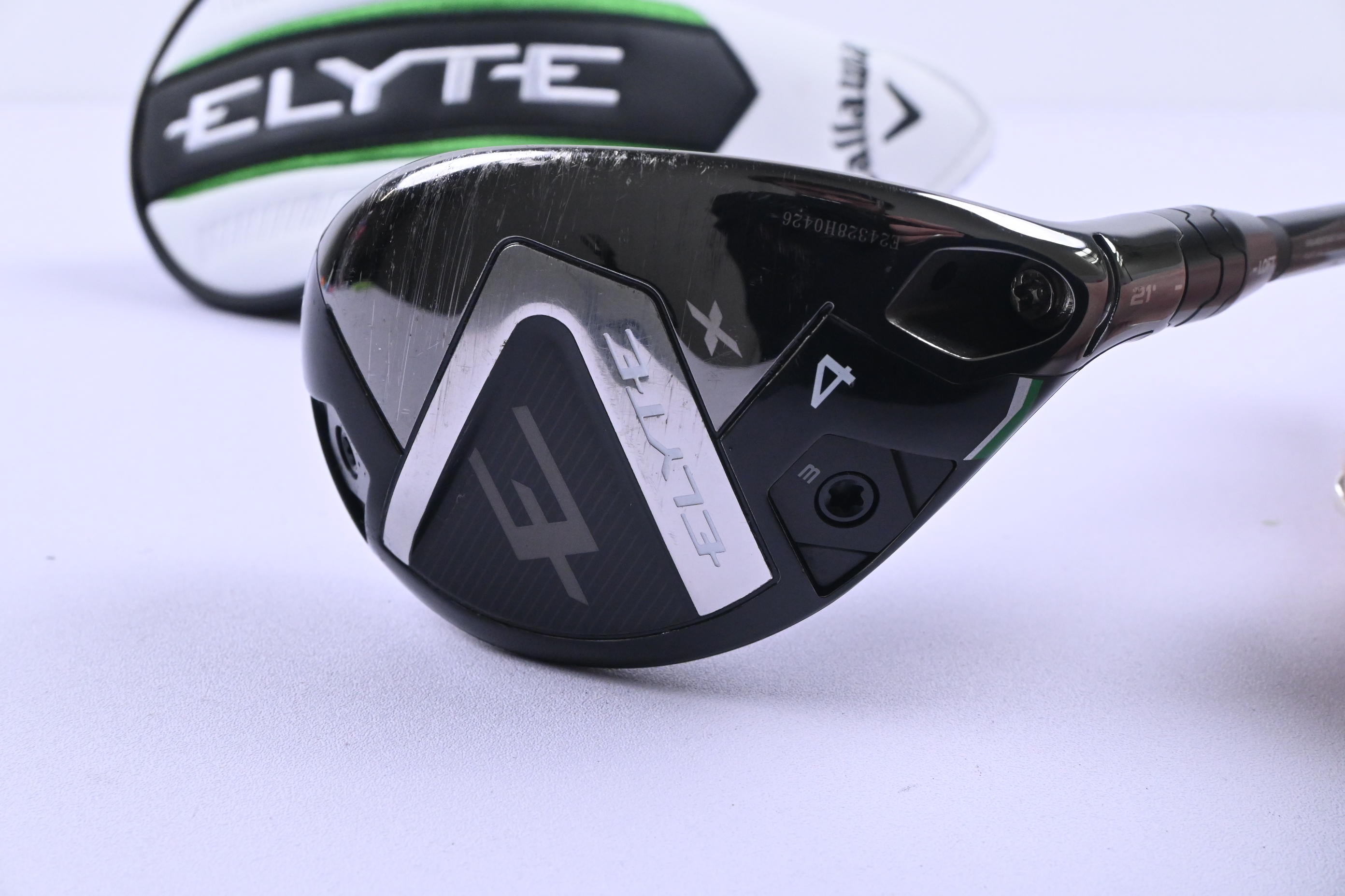 Callaway Elyte X #4 Hybrid / 21 Degree / Senior Flex Vanquish 5 Shaft