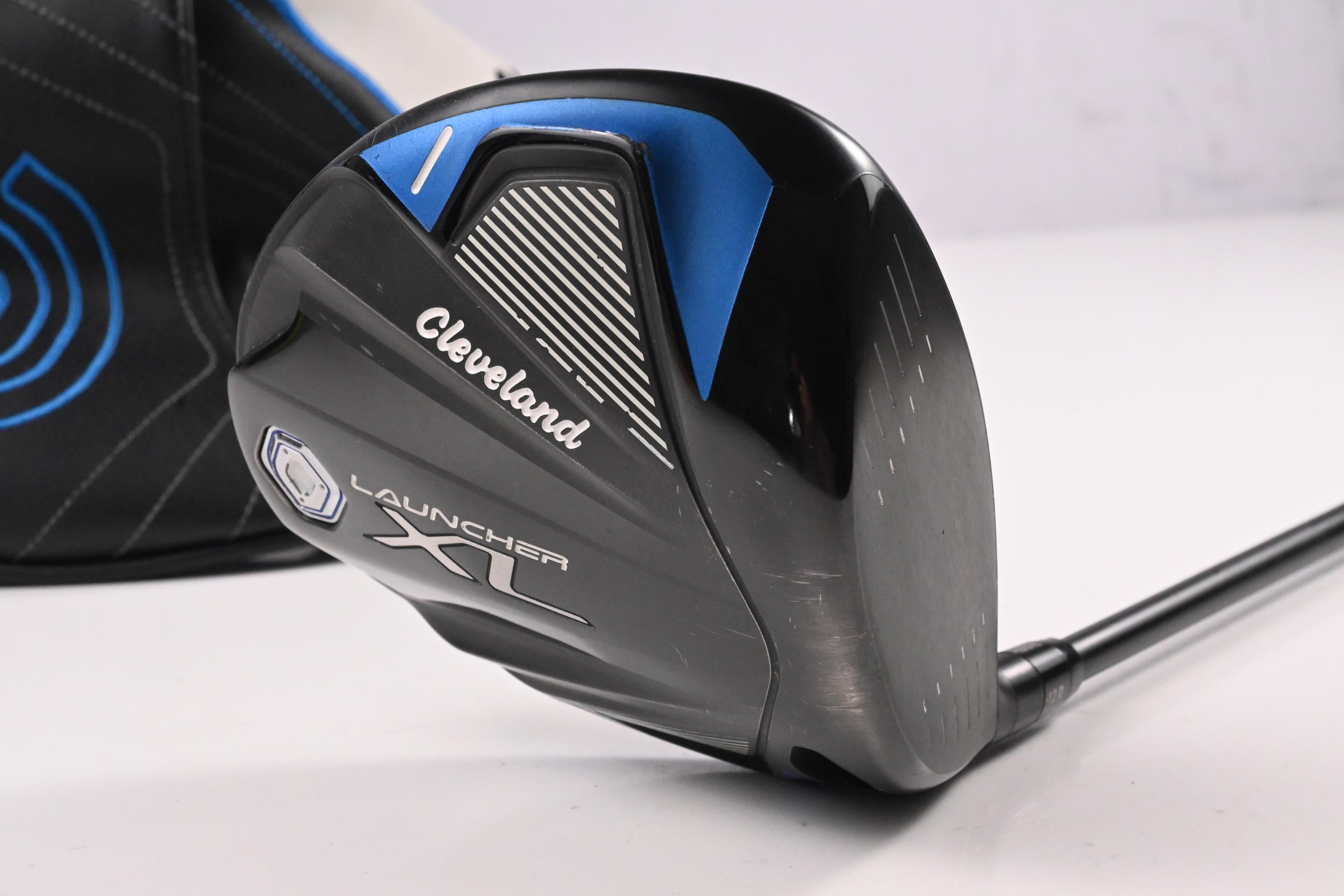 Cleveland Launcher XL Driver / 10.5 Degree / Regular Flex Cypher 50 Shaft