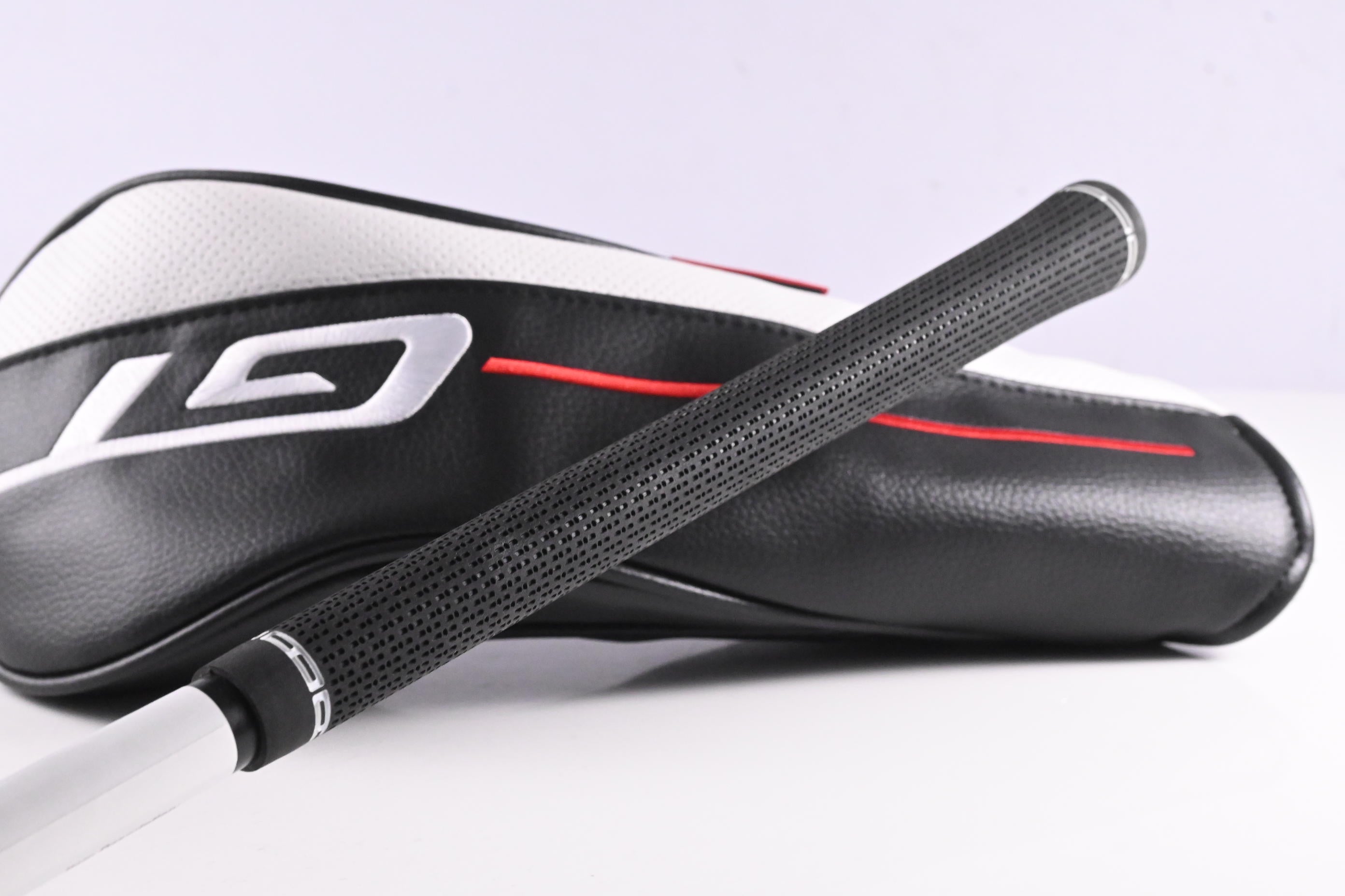 Titleist GT2 Driver / 10 degree / Stiff Flex HZRDUS Gen5 Black 60 Shaft