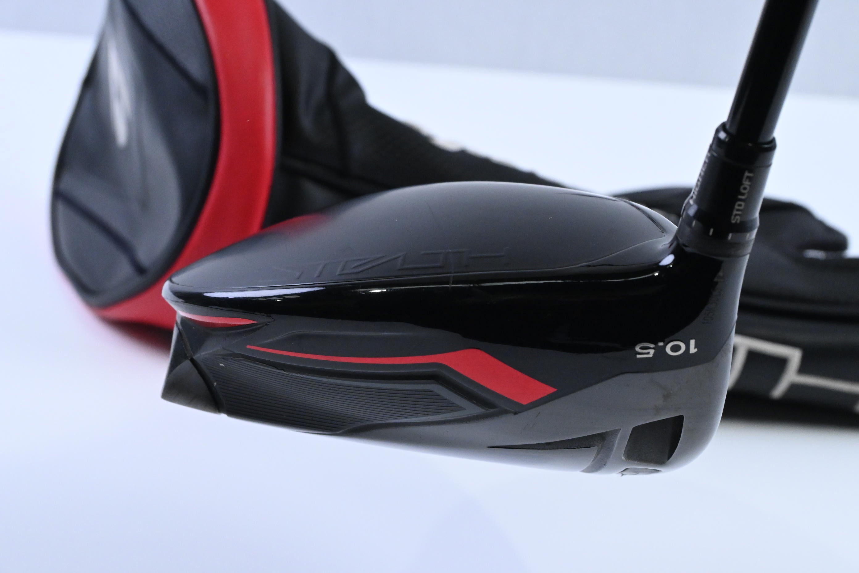 Left Hand Taylormade Stealth Driver / 10.5 Degree / Regular Flex Ventus TR Blue