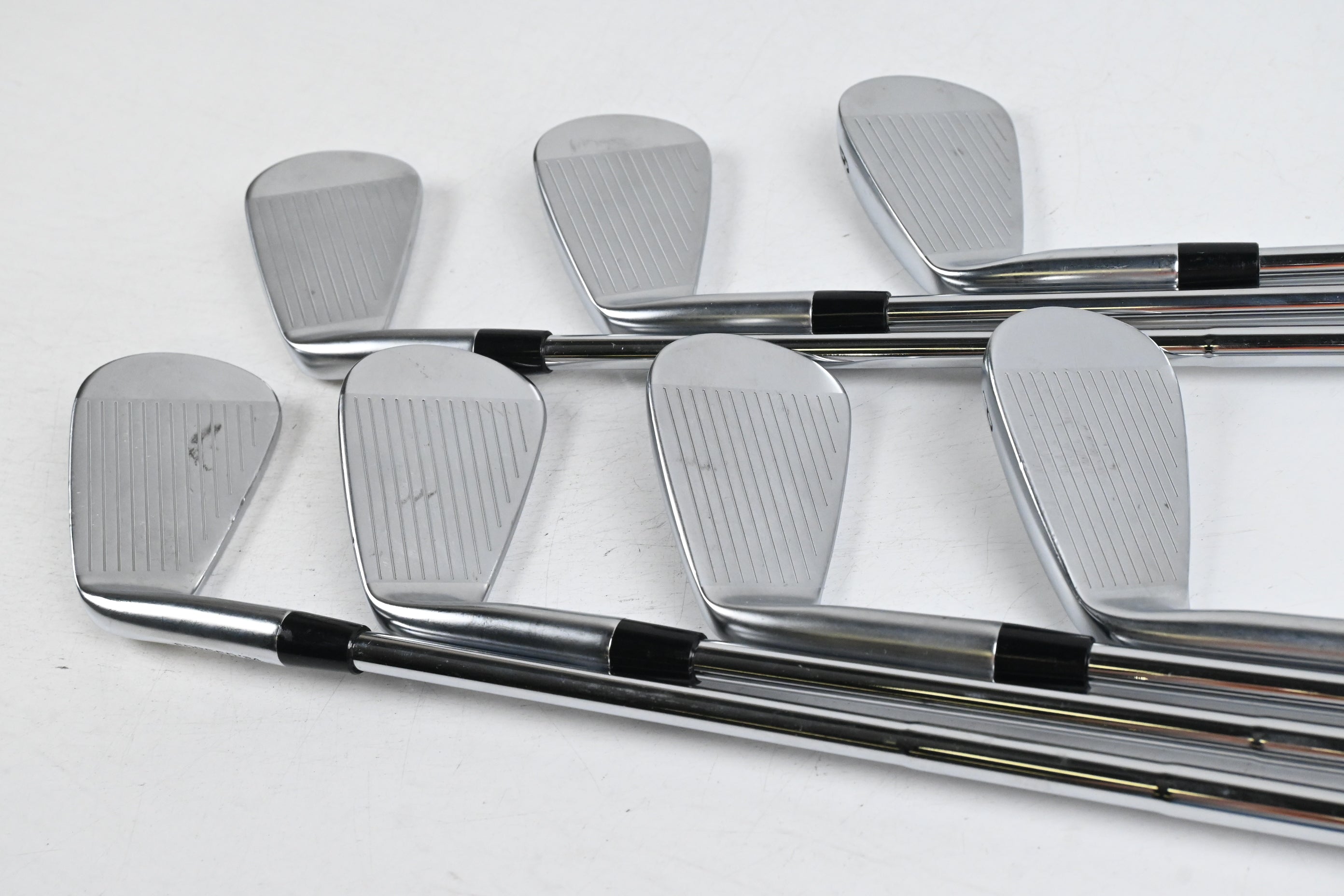 Callaway Apex Pro 24 Irons / 4-PW / Stiff Flex Dynamic Gold Mid 115 S300 Shaft