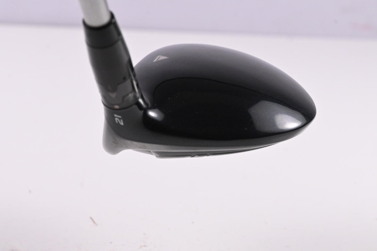 Ladies Titleist 915 F #7 Wood / 21 Degree / Ladies Flex Diamana M+ Red 50 Shaft