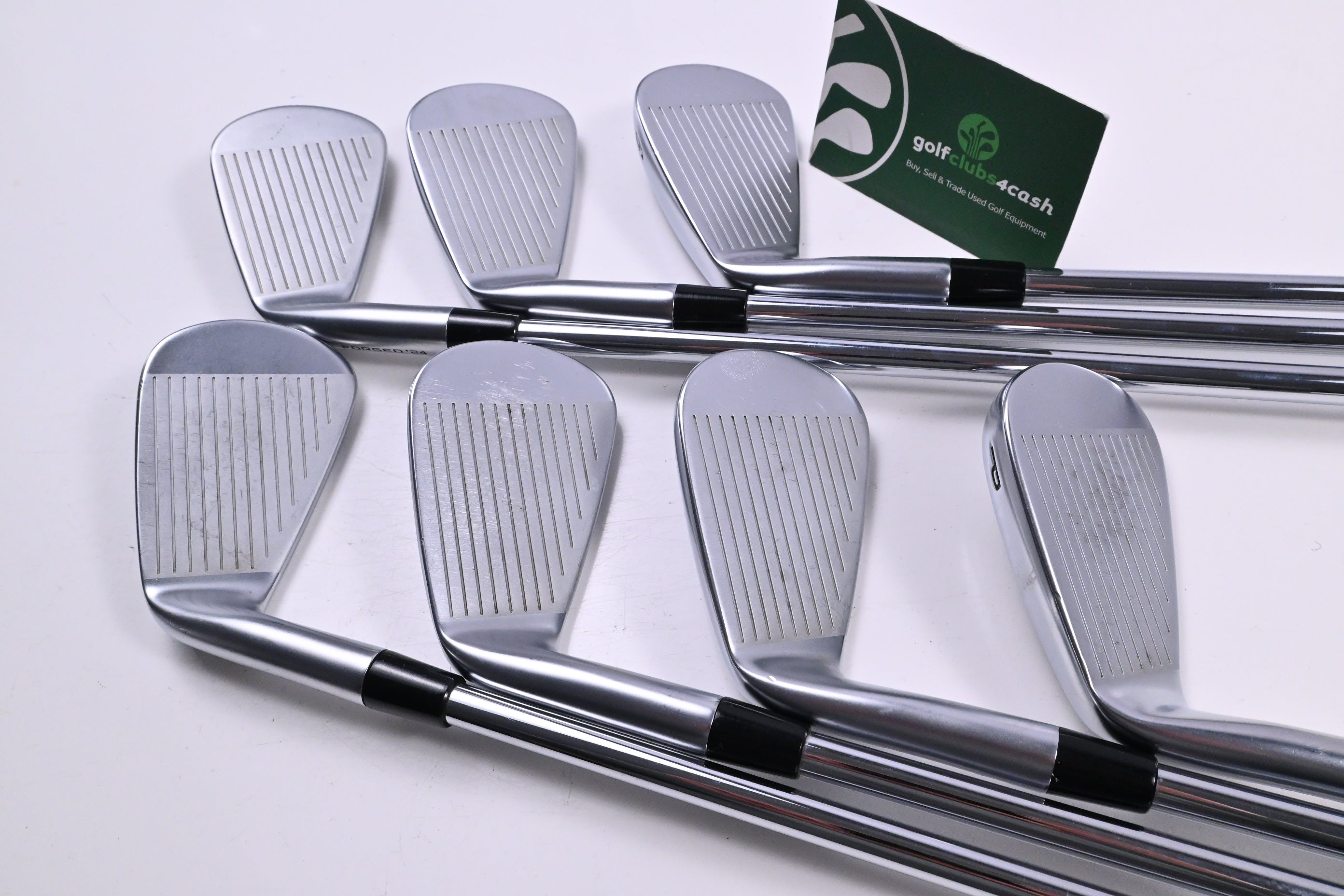 Callaway Apex Pro 24 Irons / 4-PW / Regular Flex AMT Red R300 Shafts