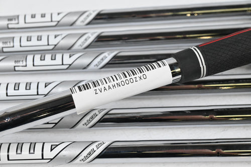 Mizuno JPX 900 Tour Irons / 4-PW / Stiff Flex AMT Tour White S300 Shafts