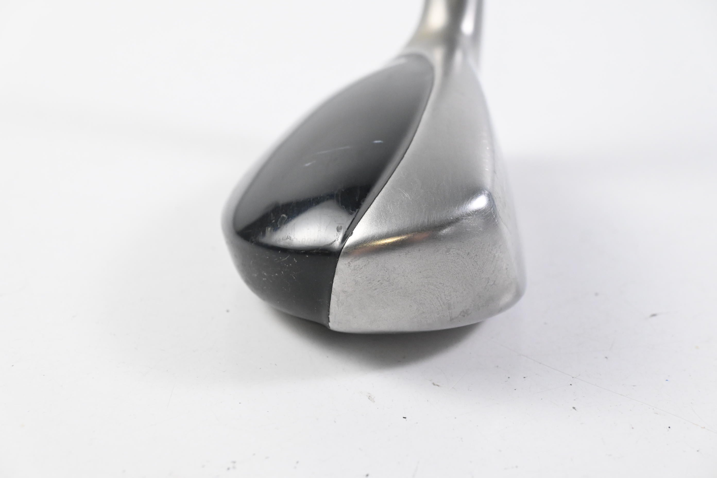 Taylormade Rescue Mid #2 Hybrid / 16 Degree / Regular Flex Taylormade 95 Shaft