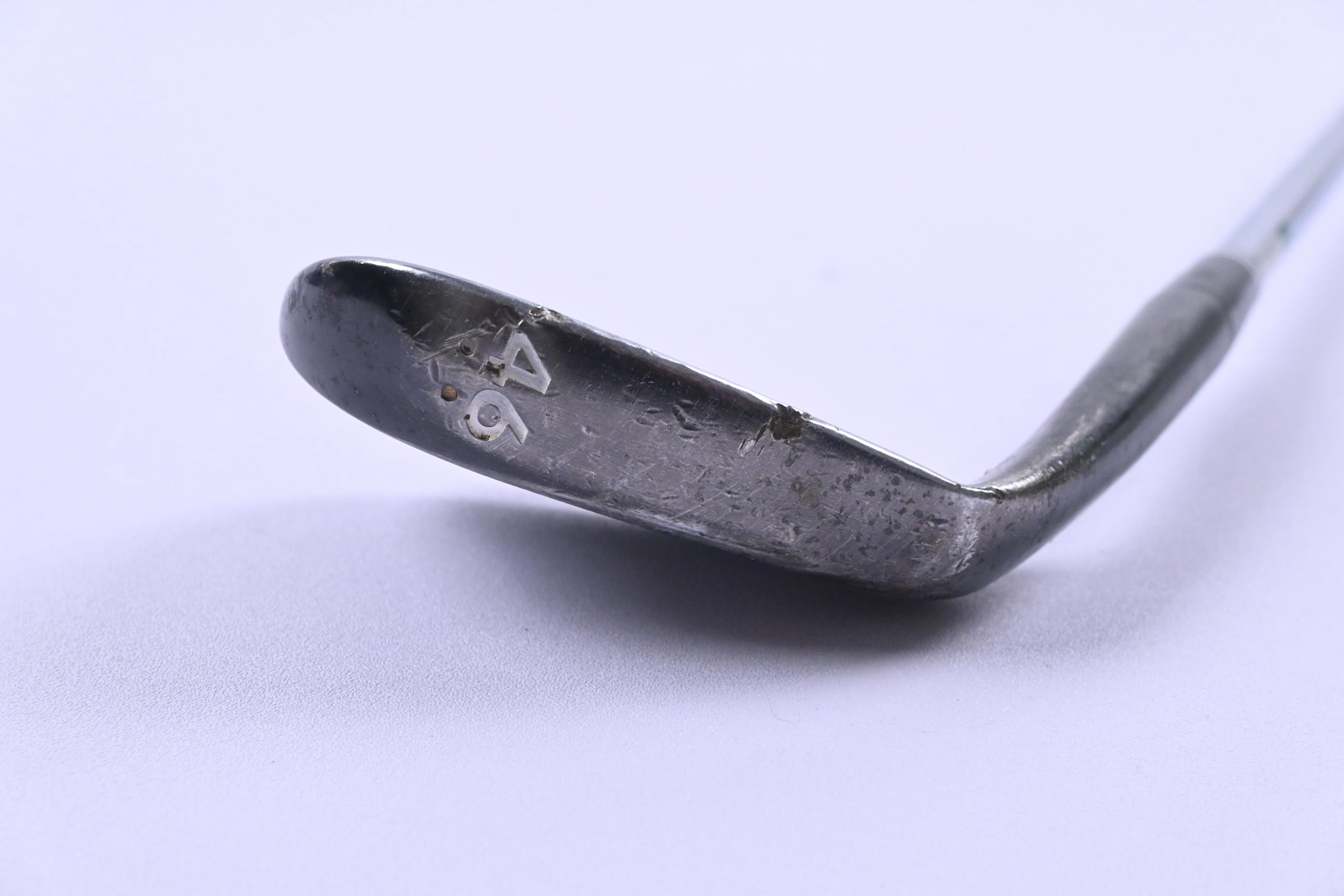 Cleveland 588 RTX 2.0 Pitching Wedge / 46 Degree / Wedge Flex Dynamic Gold Shaft