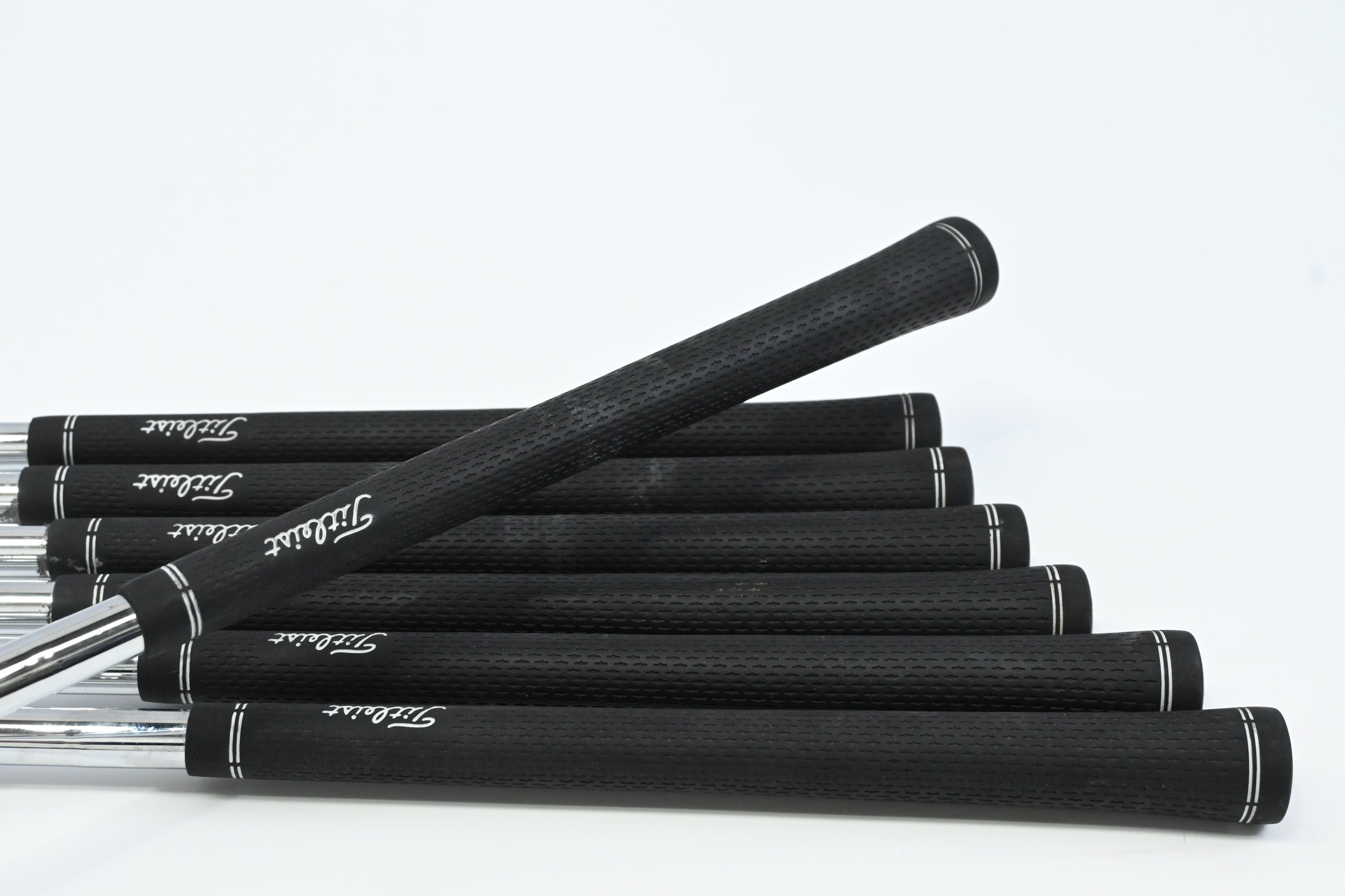 Titleist 714 AP1 Irons / 4-PW / Regular Flex XP 95 R300 Shafts
