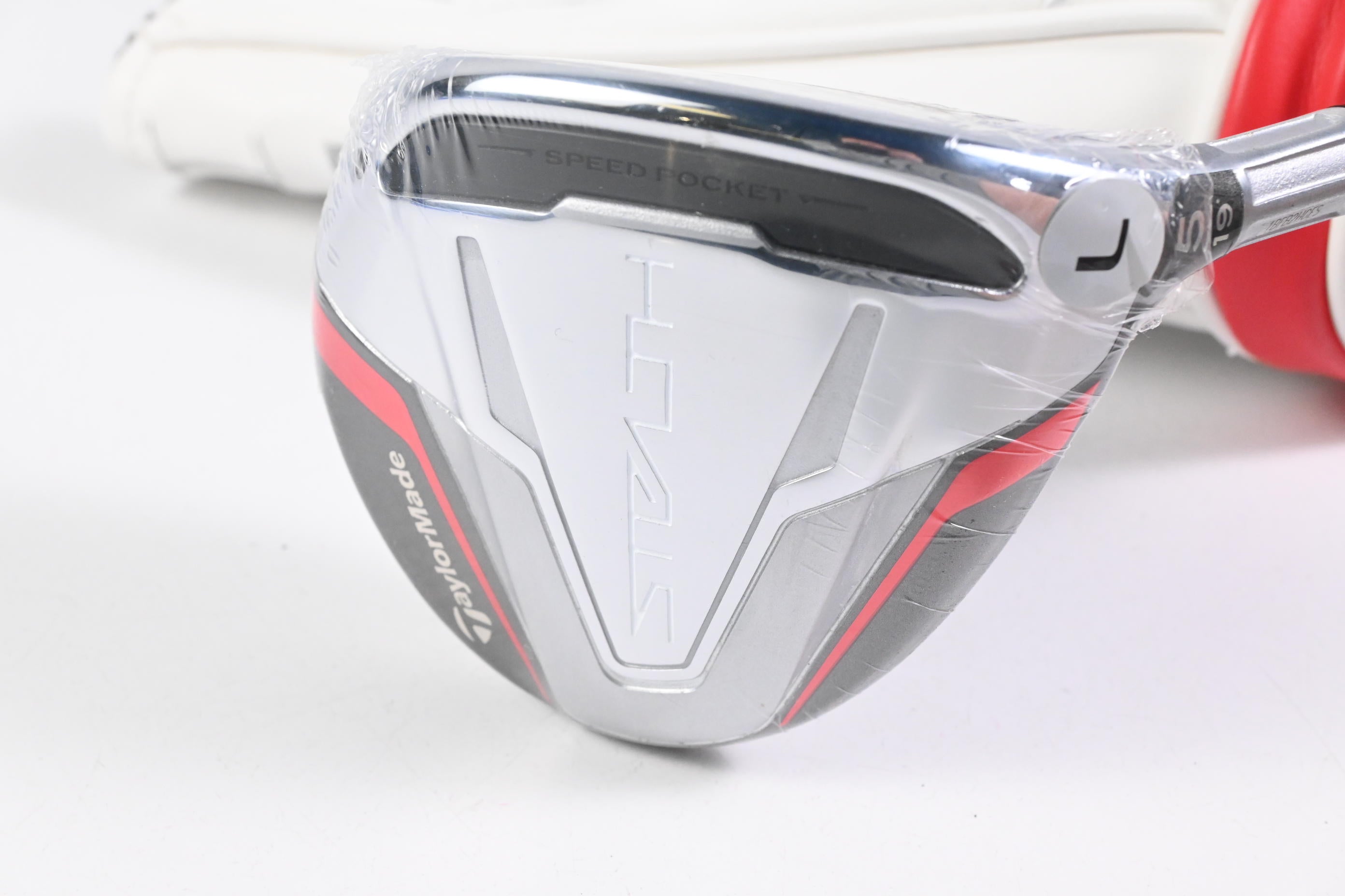 Ladies Taylormade Stealth #5 Wood / 19 Degree / Ladies Flex Aldila Ascent 45