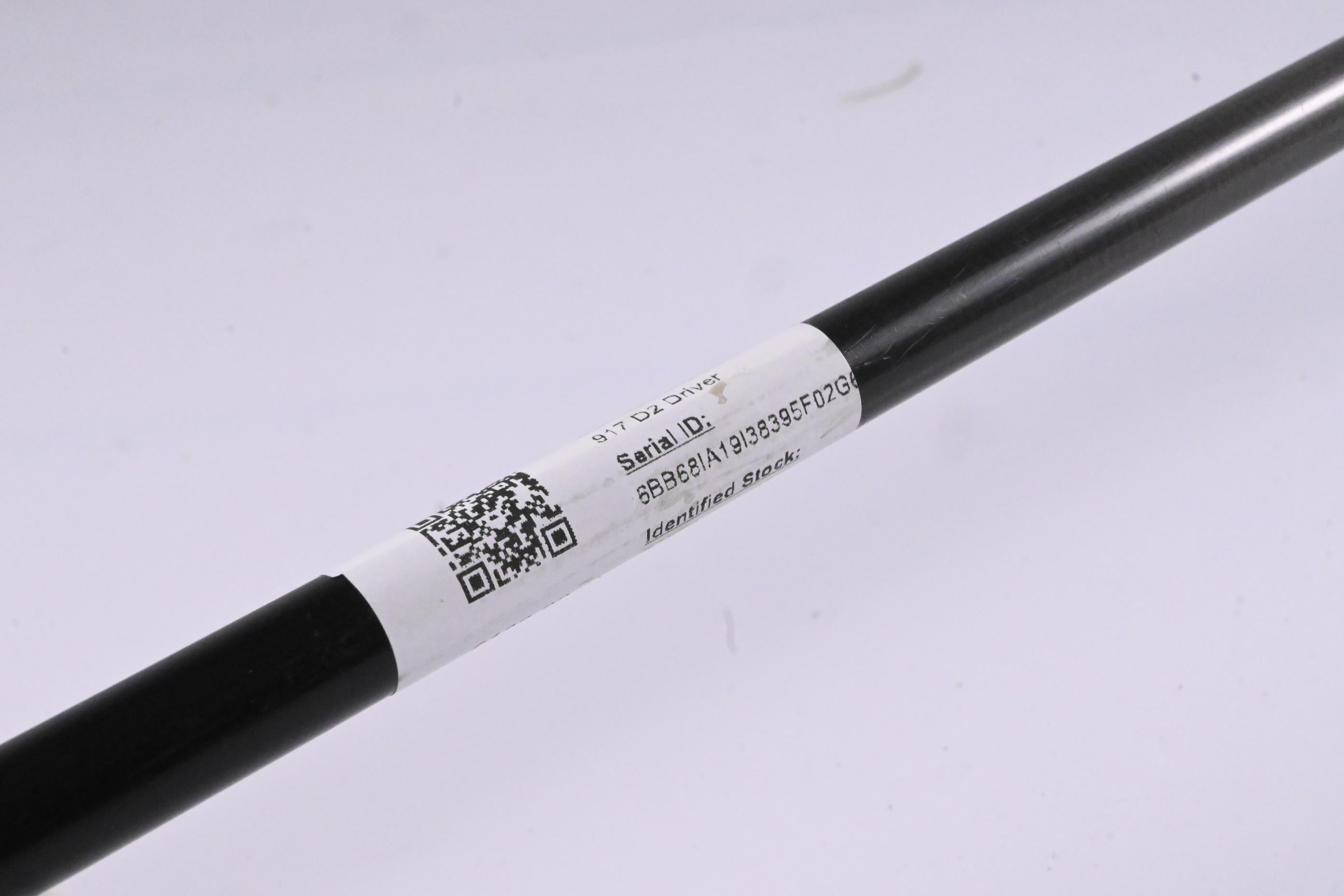 Titleist 917 D2 Driver / 12 Degree / Regular Flex Diamana M+ 50 Shaft