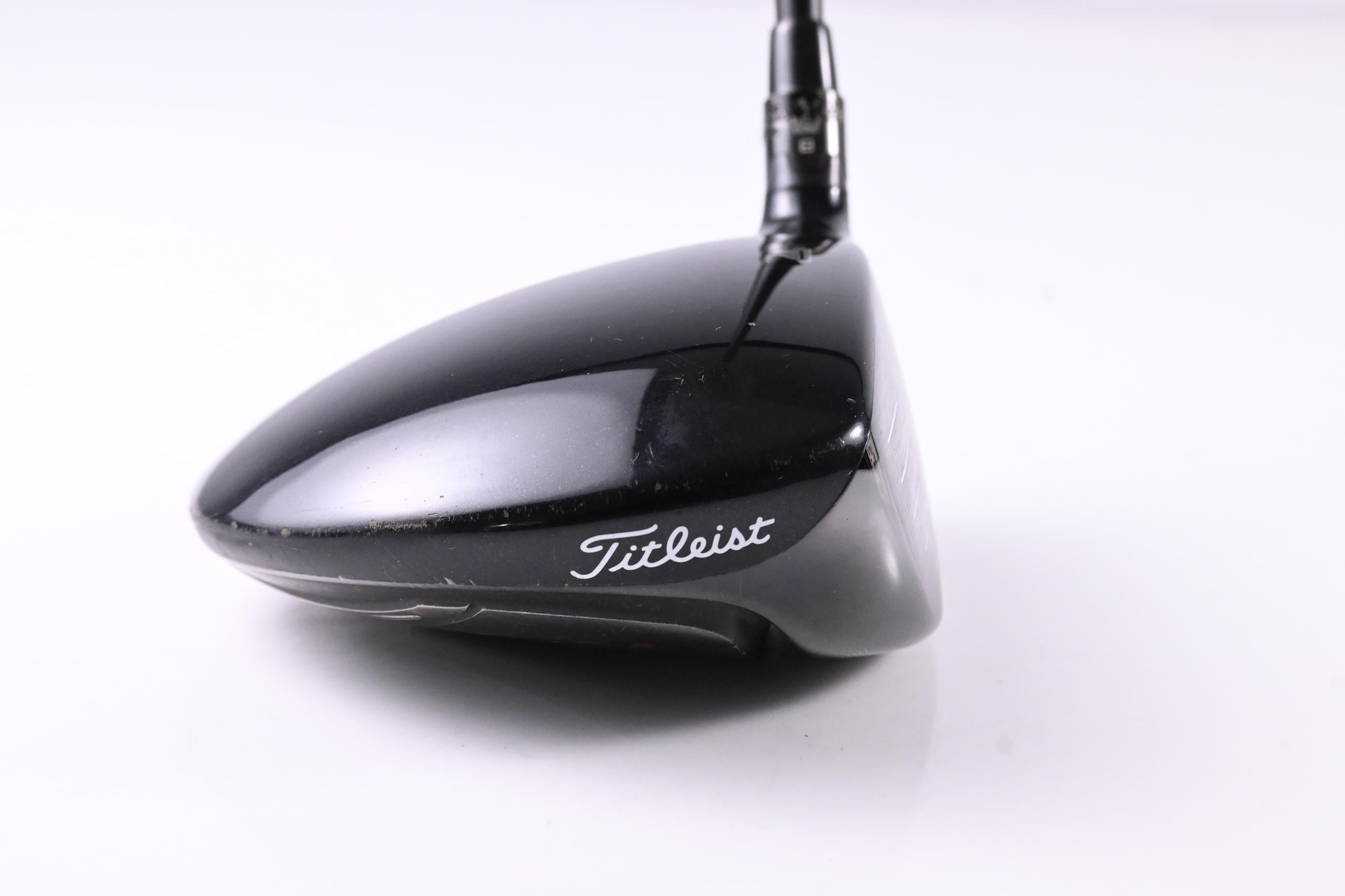 Titleist 915 D2 Driver / 10.5 Degree / Regular Flex SK Fiber Hypersonic Shaft