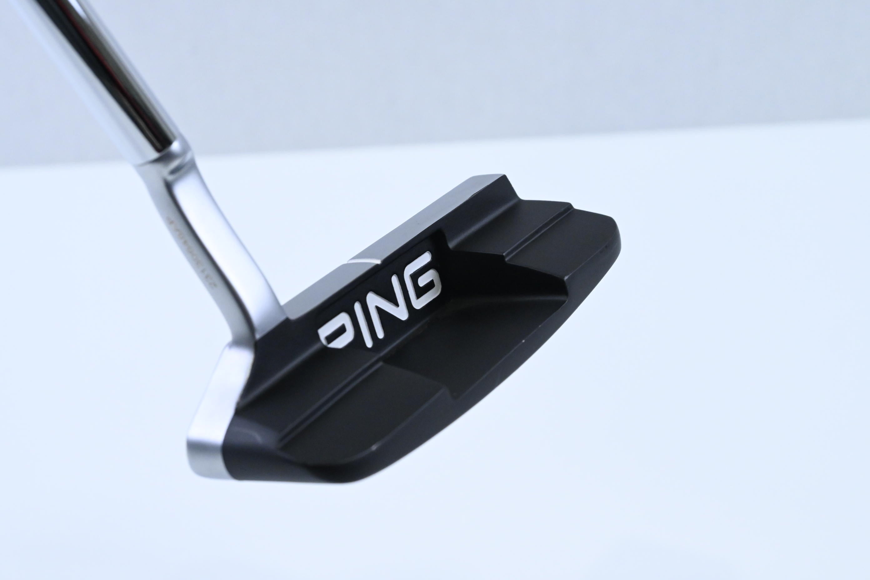 Ping Kushin 4 2023 Putter / 34 Inch