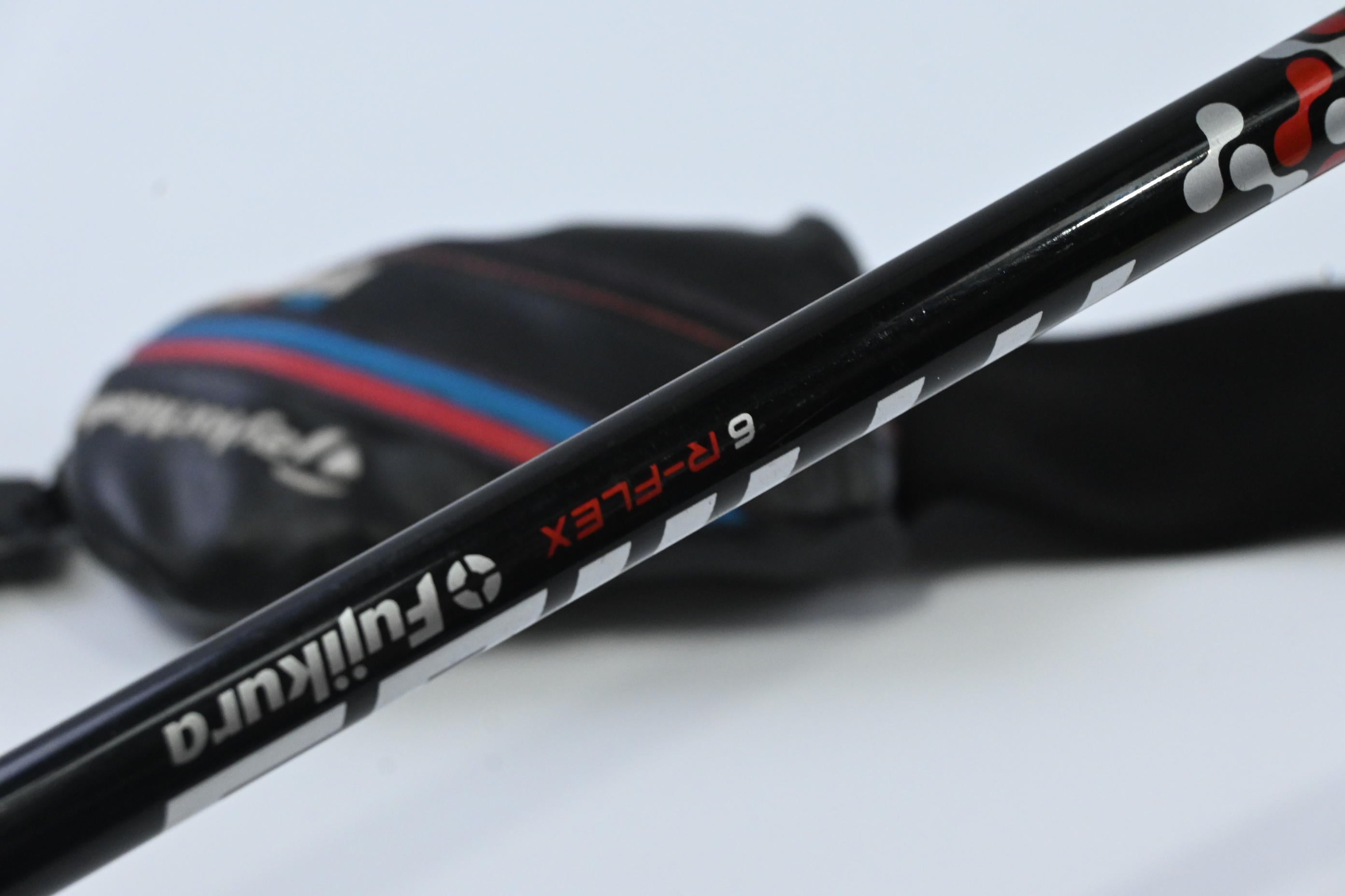 Taylormade M4 #3 Hybrid / 19 Degree / Regular Flex Fujikura Atmos Red 6