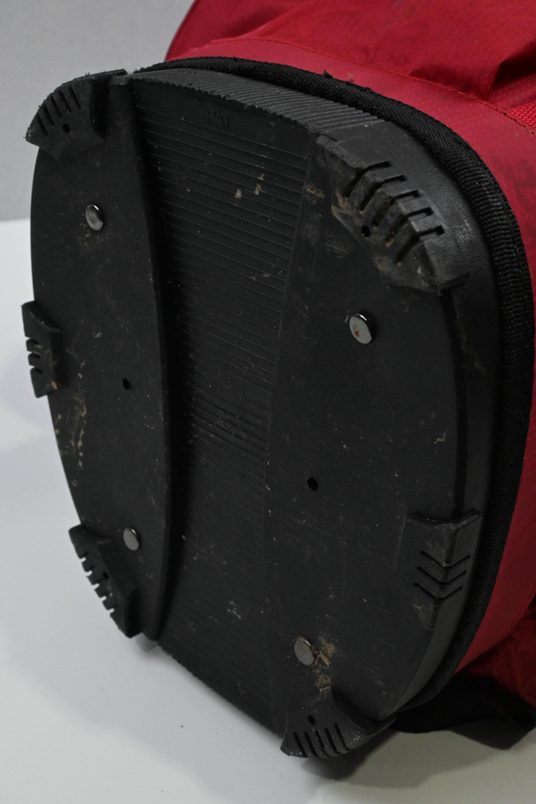 Callaway Chase Dry 14 Cart Bag / 14-Way Divider / Red & Black