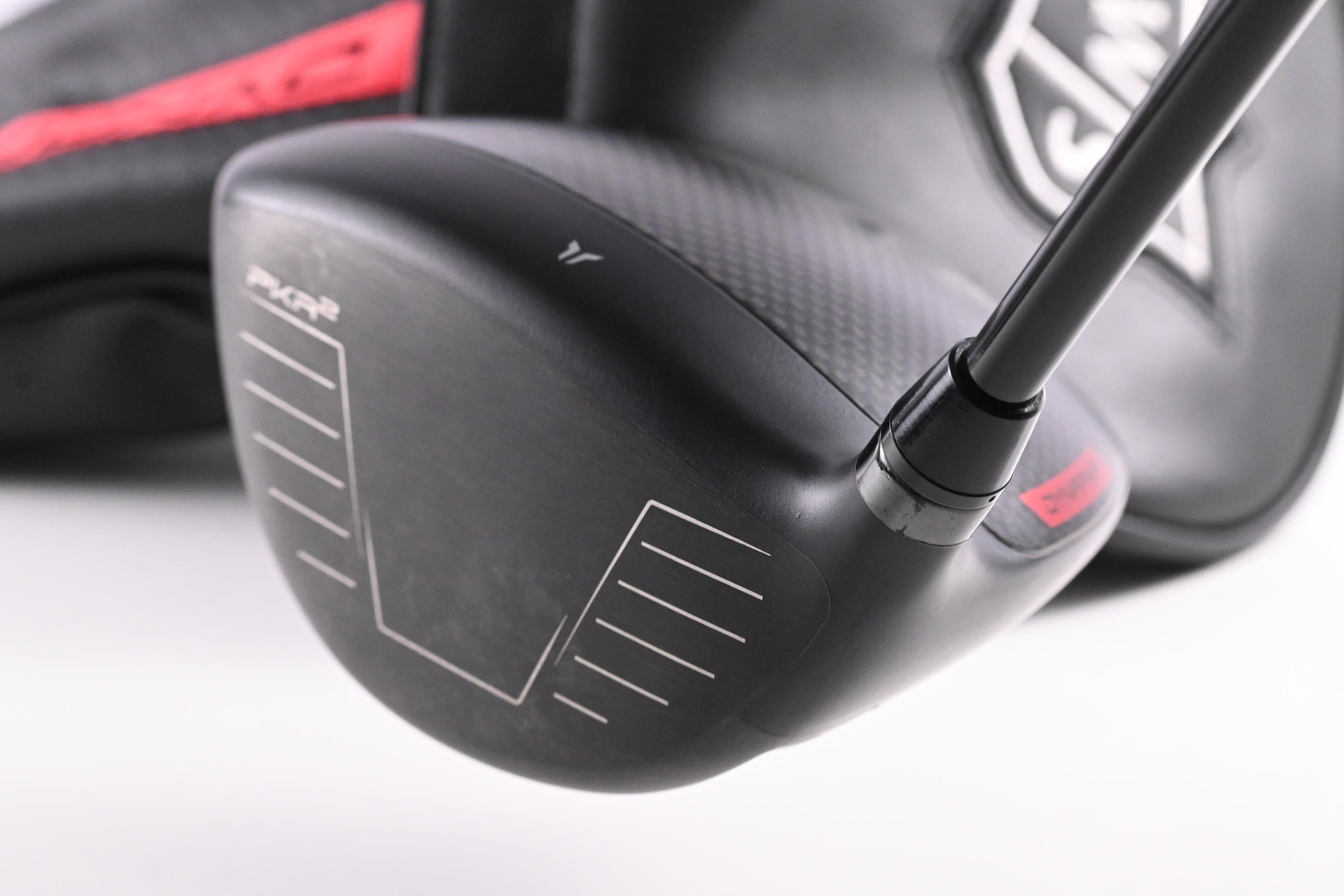 Wilson Dynapower Carbon 2023 Driver / 9 Degree / Senior Flex HZRDUS Smoke Red 50