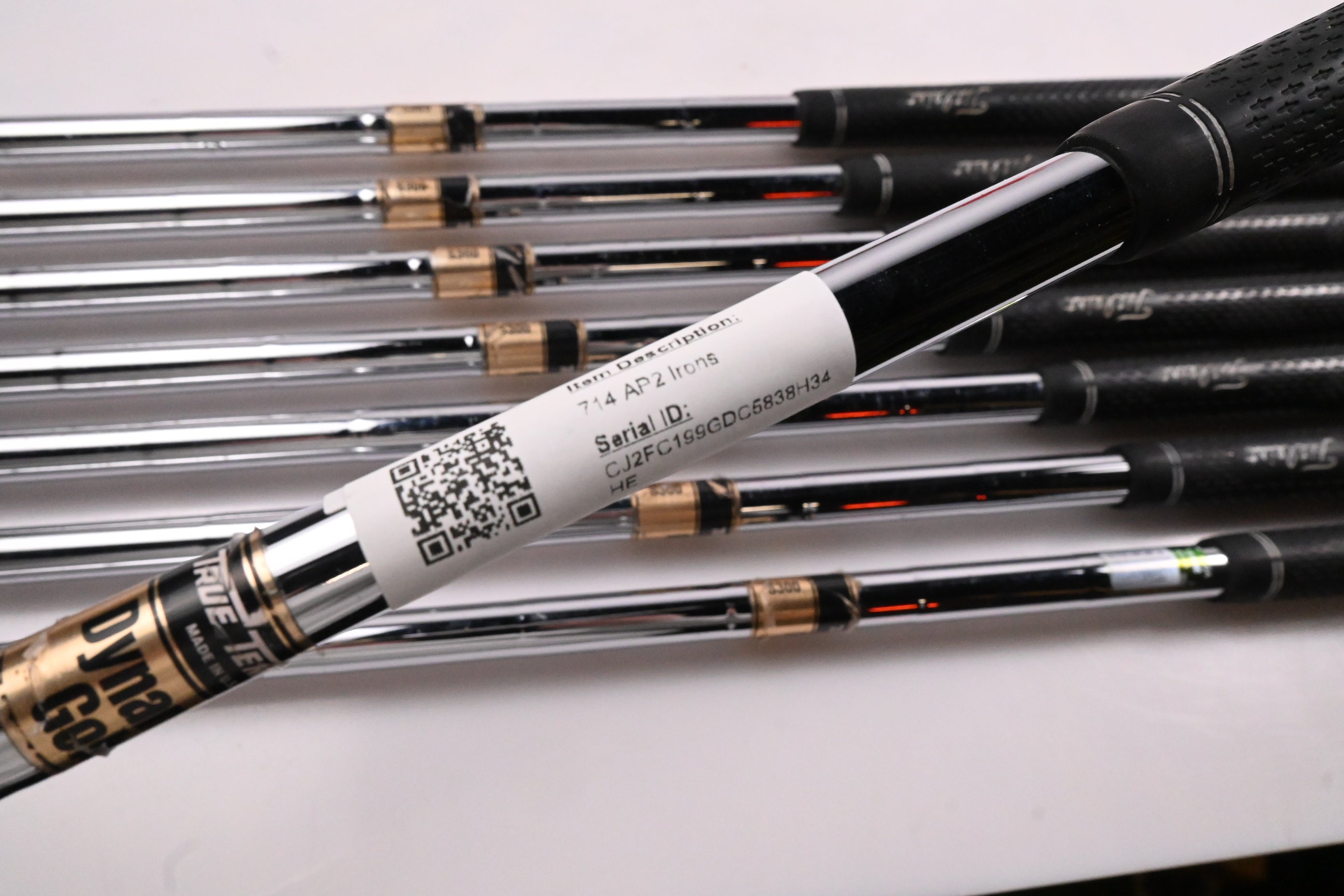 Titleist 714 AP2 Irons / 3-PW / Stiff Flex Dynamic Gold S300 Shafts