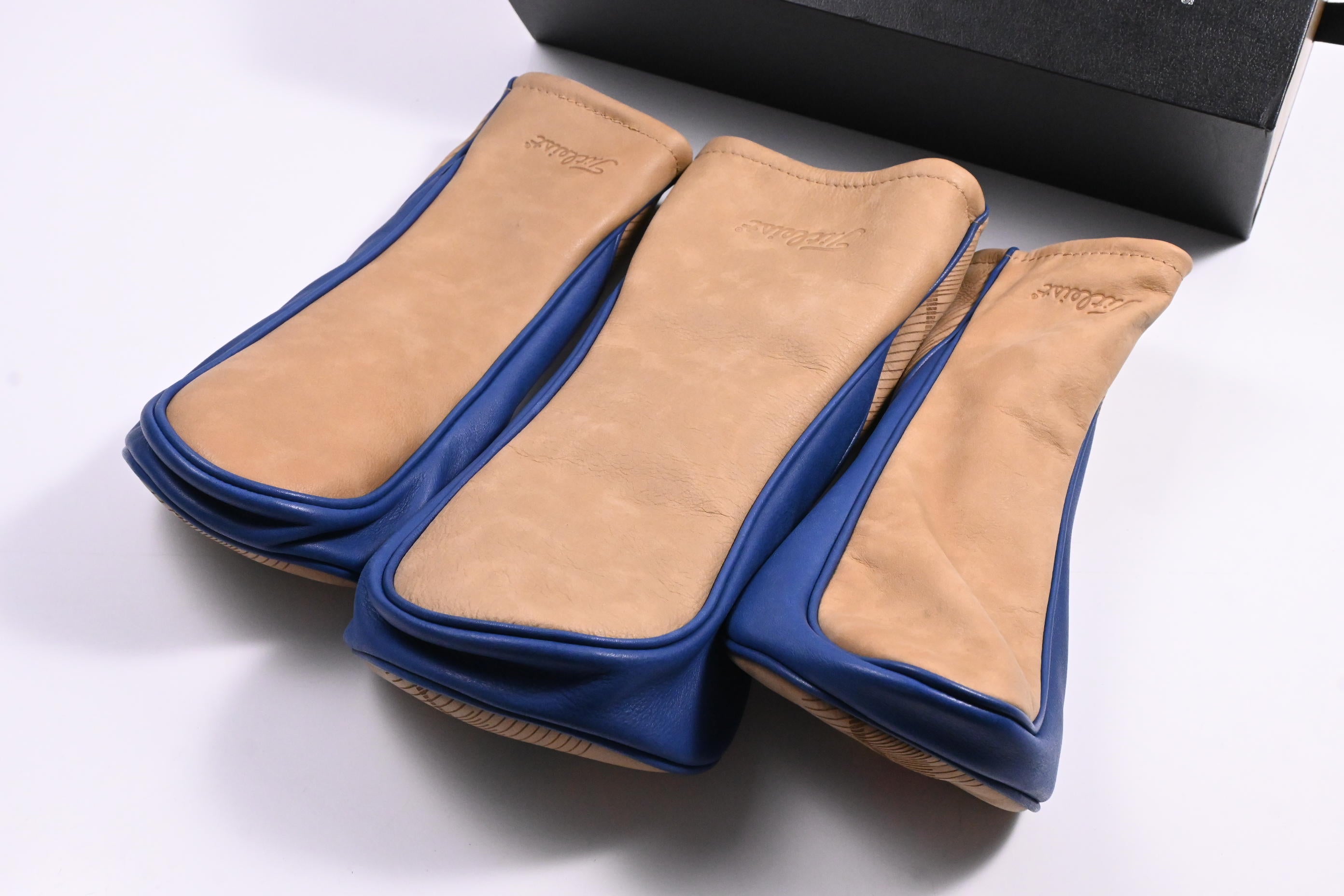 Titleist Limited Edition Premium Leather Headcover Set / Driver, Fairways