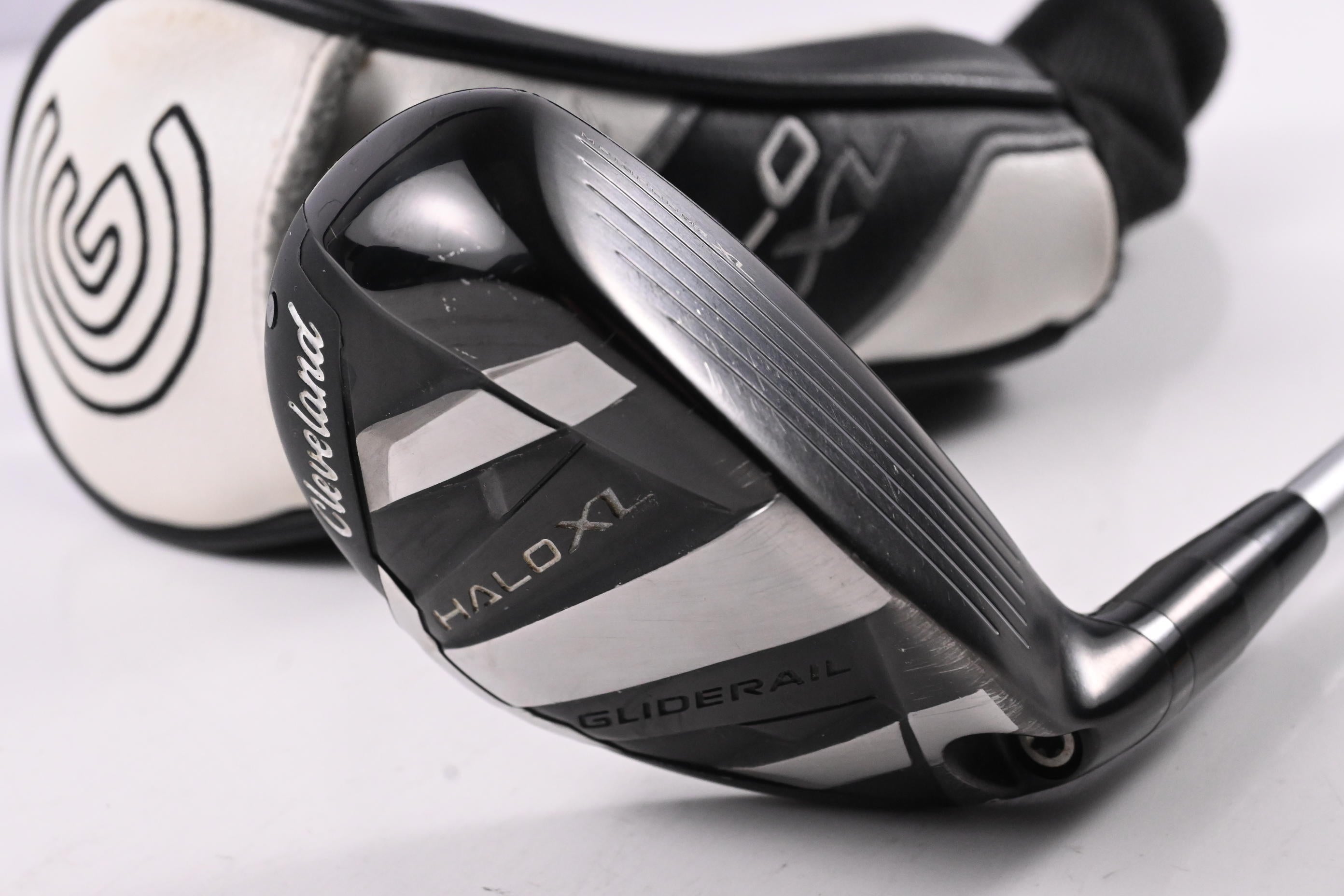 Cleveland Halo XL Hy-Wood #4 Hybrid / 21 Degree / Senior Flex Aldila Ascent Blue