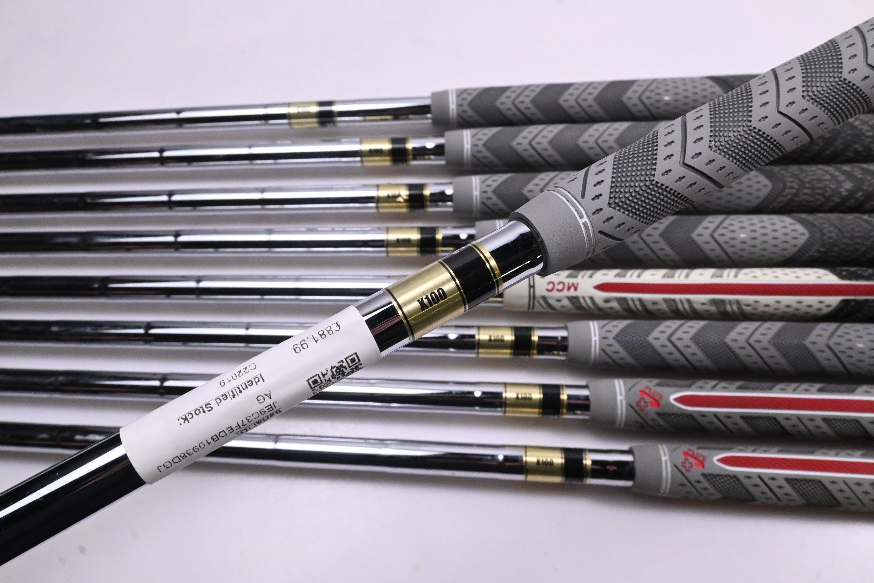 Taylormade P770 2023 Irons / 3-PW+GW / X-Flex Dynamic Gold X100 Shafts