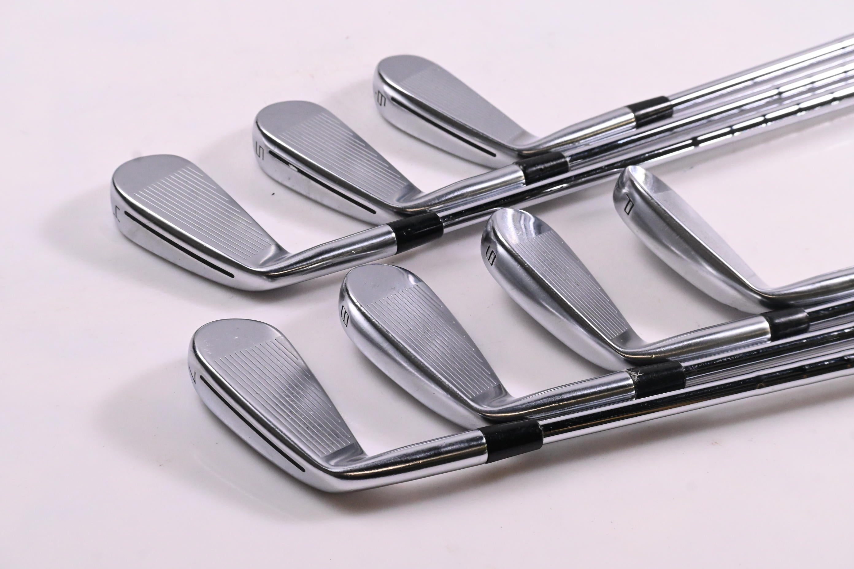 Taylormade P790 2017 Irons / 4-PW / Stiff Flex N.S.Pro Modus³ Tour 130 Shafts