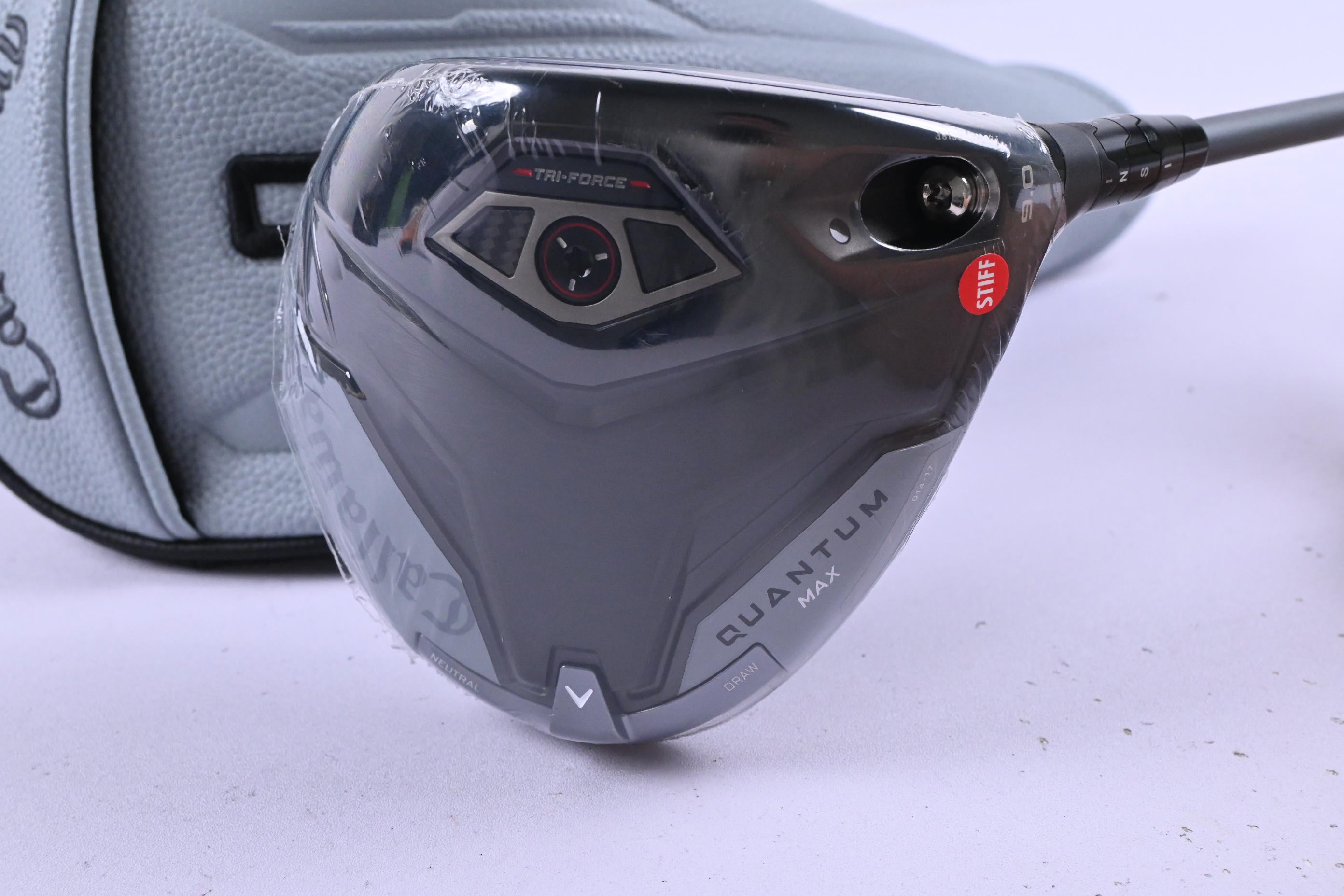 Callaway Quantum Max Driver / 9 Degree / Stiff Flex Denali Frost Silver 60