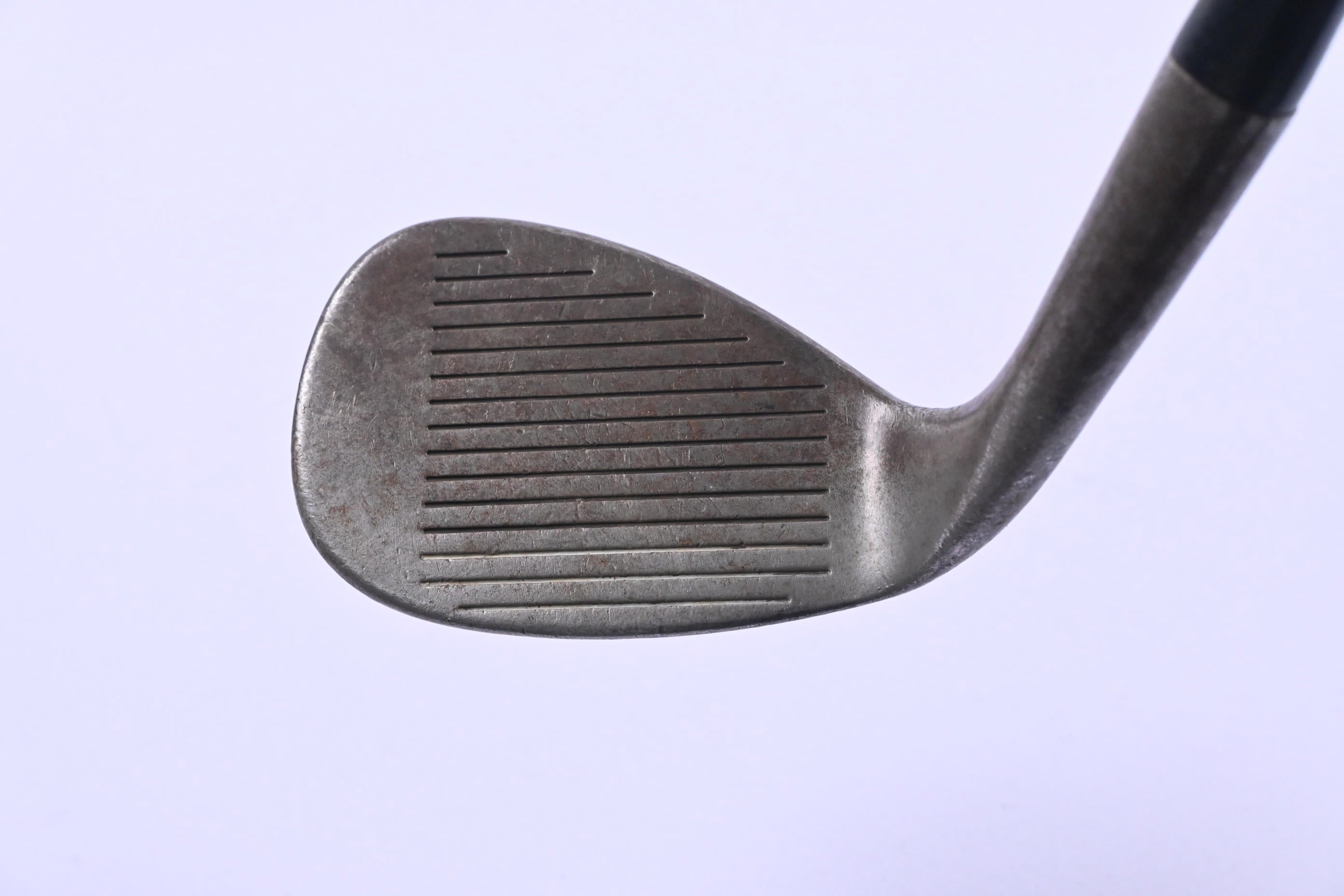 Cleveland 588 Tour Action Sand Wedge / 56 Degree / Wedge Flex Steel Shaft