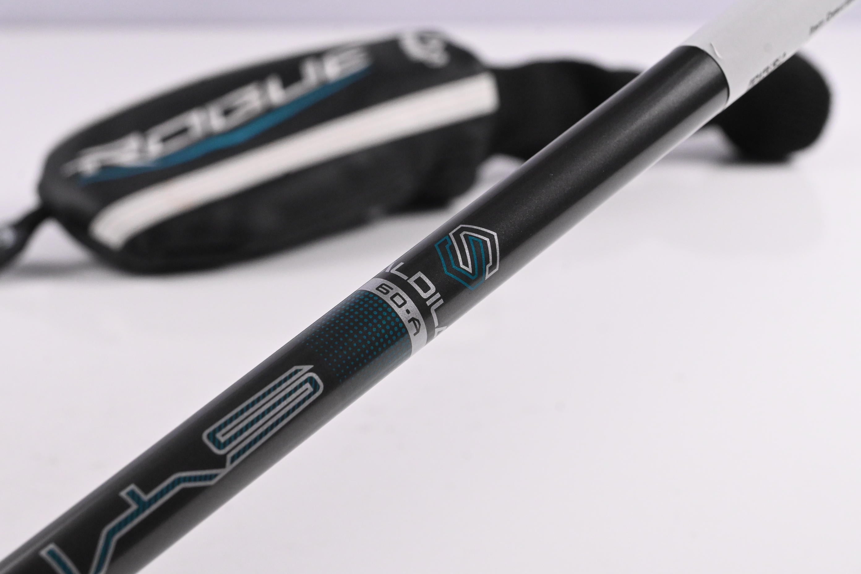 Callaway Rogue #4 Hybrid / 21 Degree / Senior Flex Aldila Synergy 60 Shaft