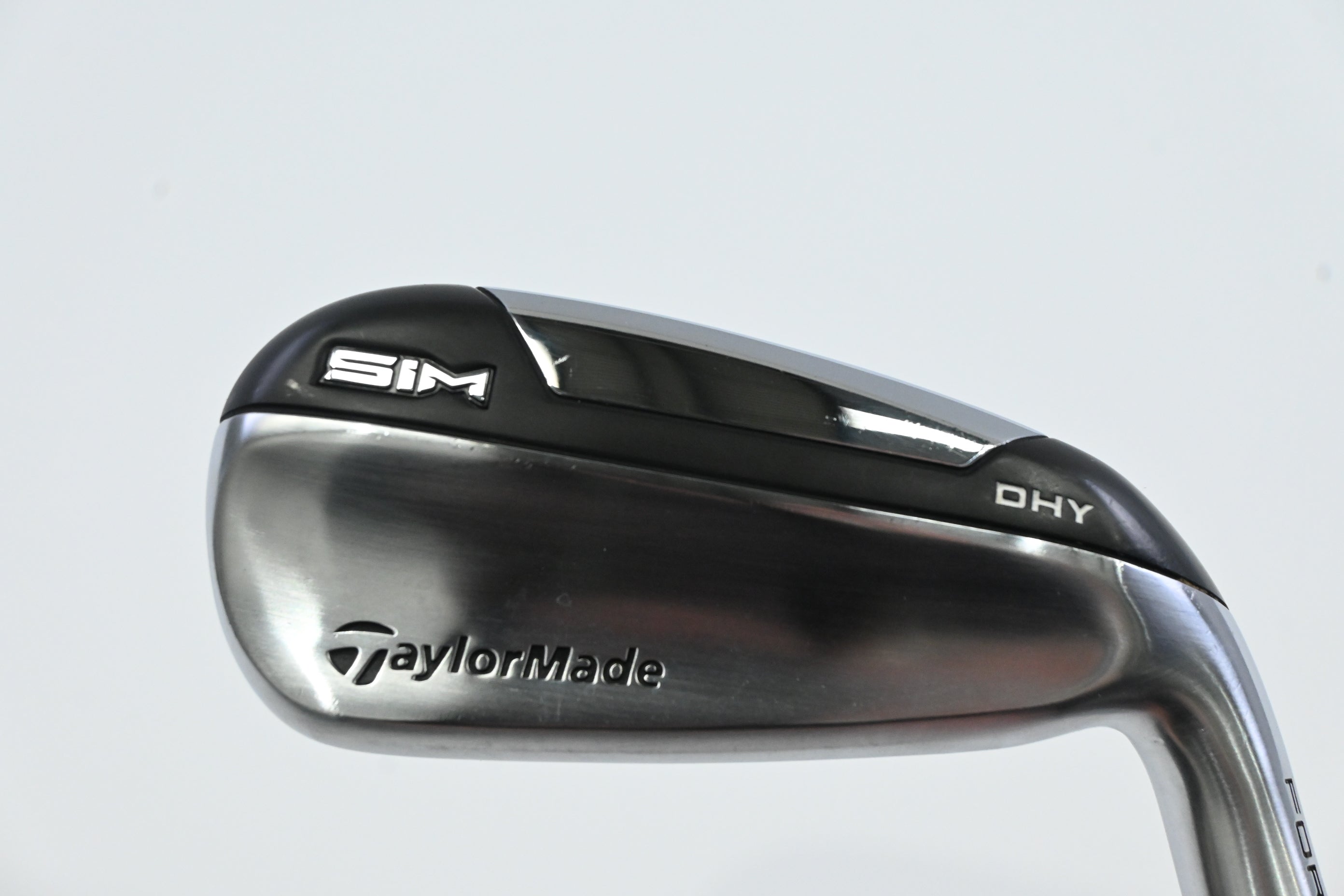 Taylormade SIM DHY #4 Iron / 22 Degree / Regular Flex Diamana 65 Shaft