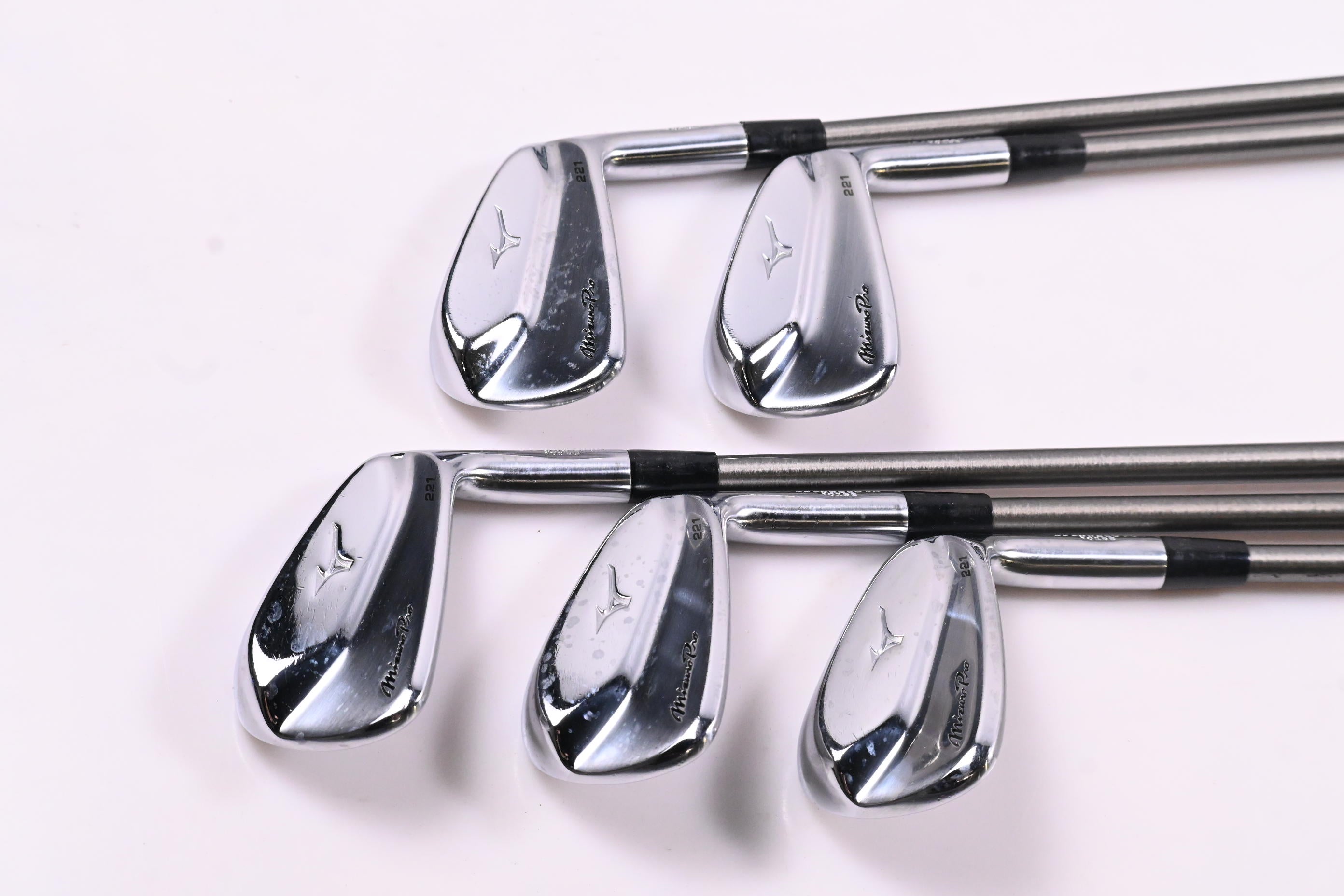 Mizuno Pro 221 Irons / 5-9i / Stiff Flex Steelfiber i110 cw Shafts