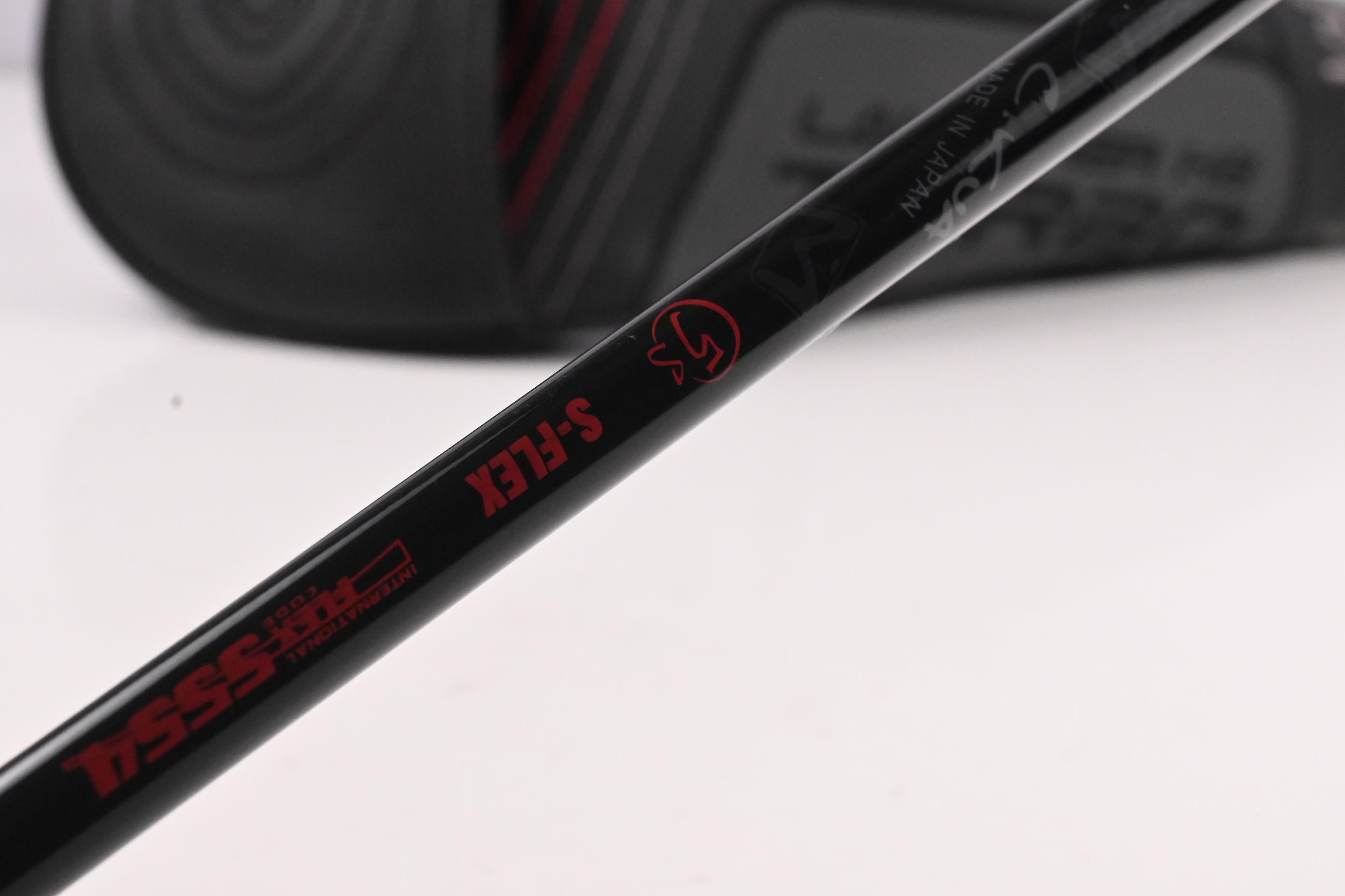 Cleveland Launcher HB Turbo Driver / 10.5 Degree / Stiff Flex Miyazaki C.Kua 5