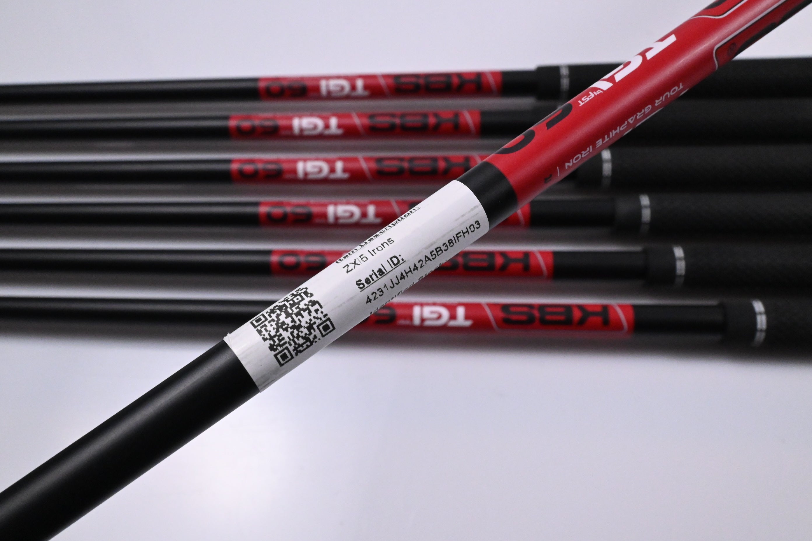 Srixon ZXi5 Irons / 5-PW+AW / Regular Flex KBS TGI 60 Shafts
