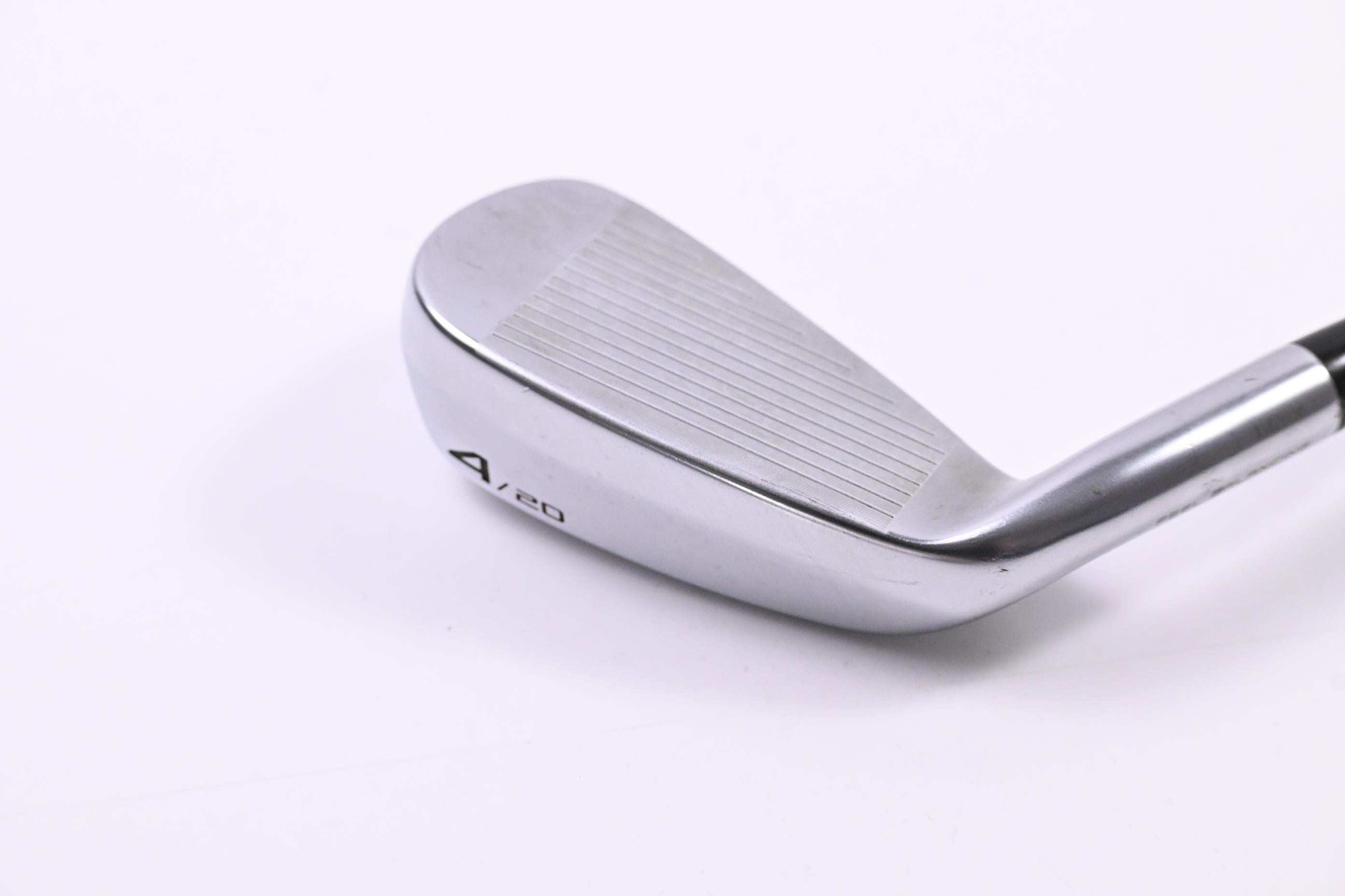 Cleveland Launcher UHX #4 Iron / 20 Degree / Regular Flex Dynamic Gold DST 98 Shaft