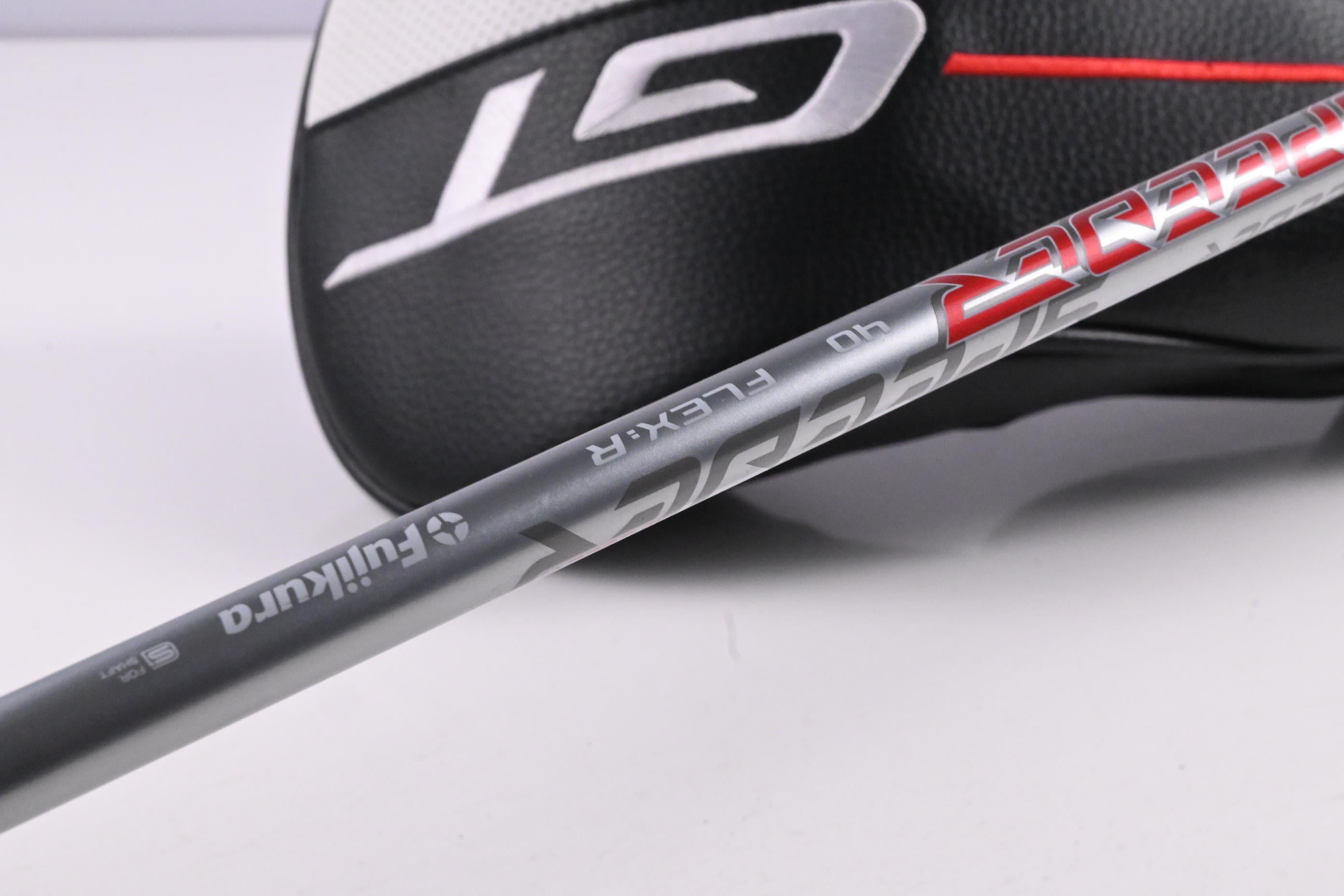 Titleist GT1 Driver / 10 Degree / Regular Flex Fujikura Air Speeder 40 Shaft