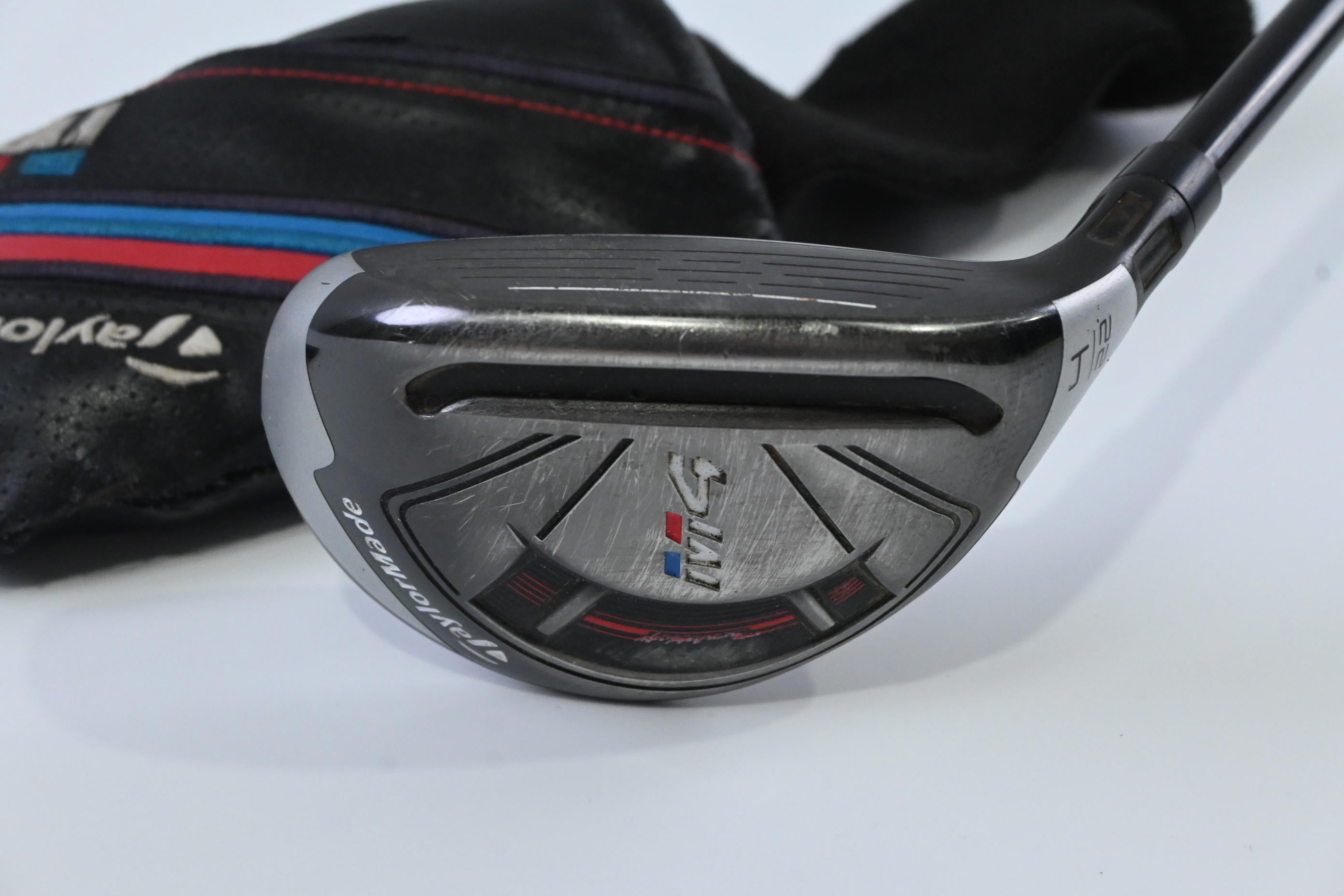 Taylormade M4 #4 Hybrid / 22 Degree / Regular Flex Fujikura Atmos Red 6