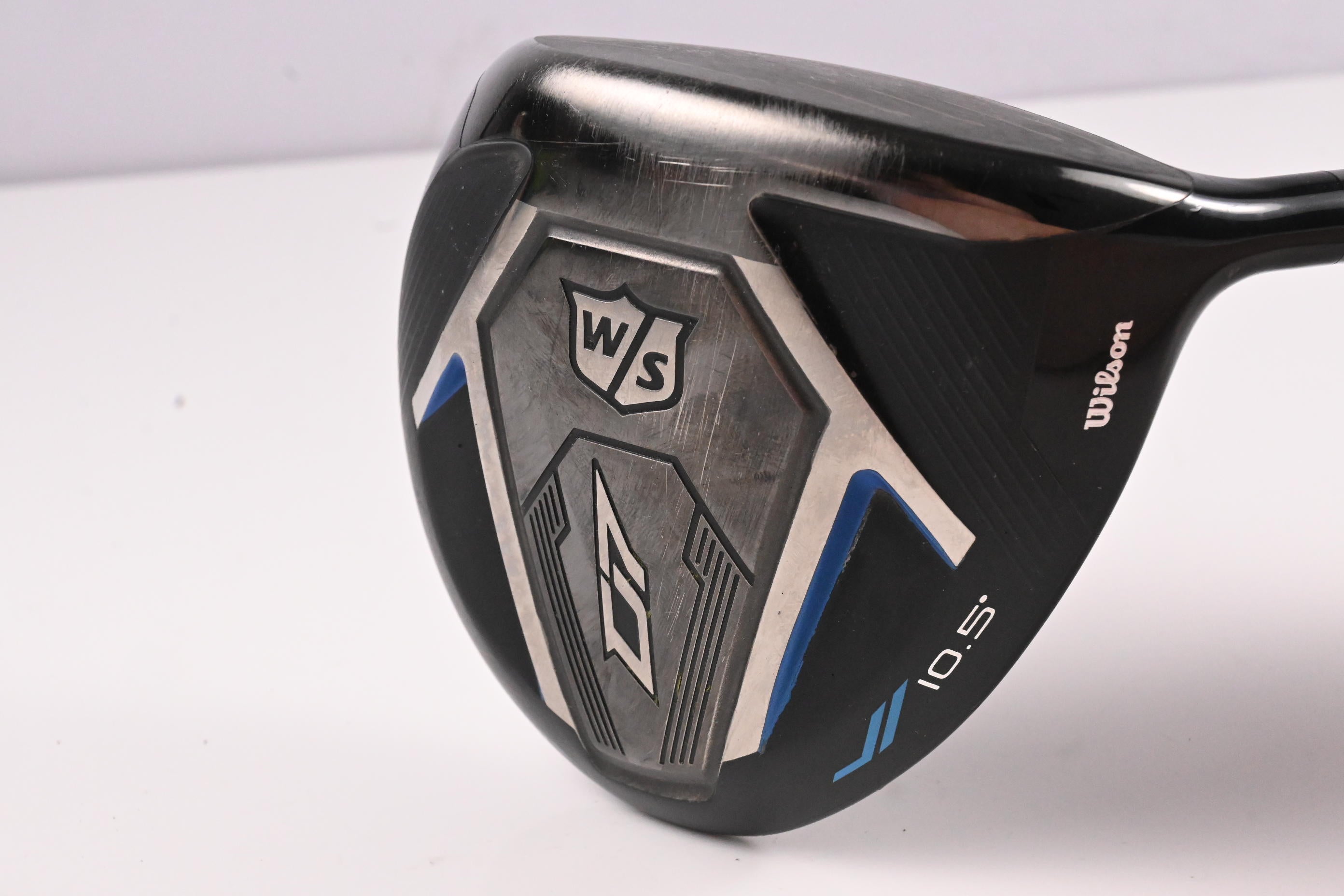 Wilson Staff D7 Driver / 10.5 Degree / Stiff Flex Aldila NV 55 Shaft