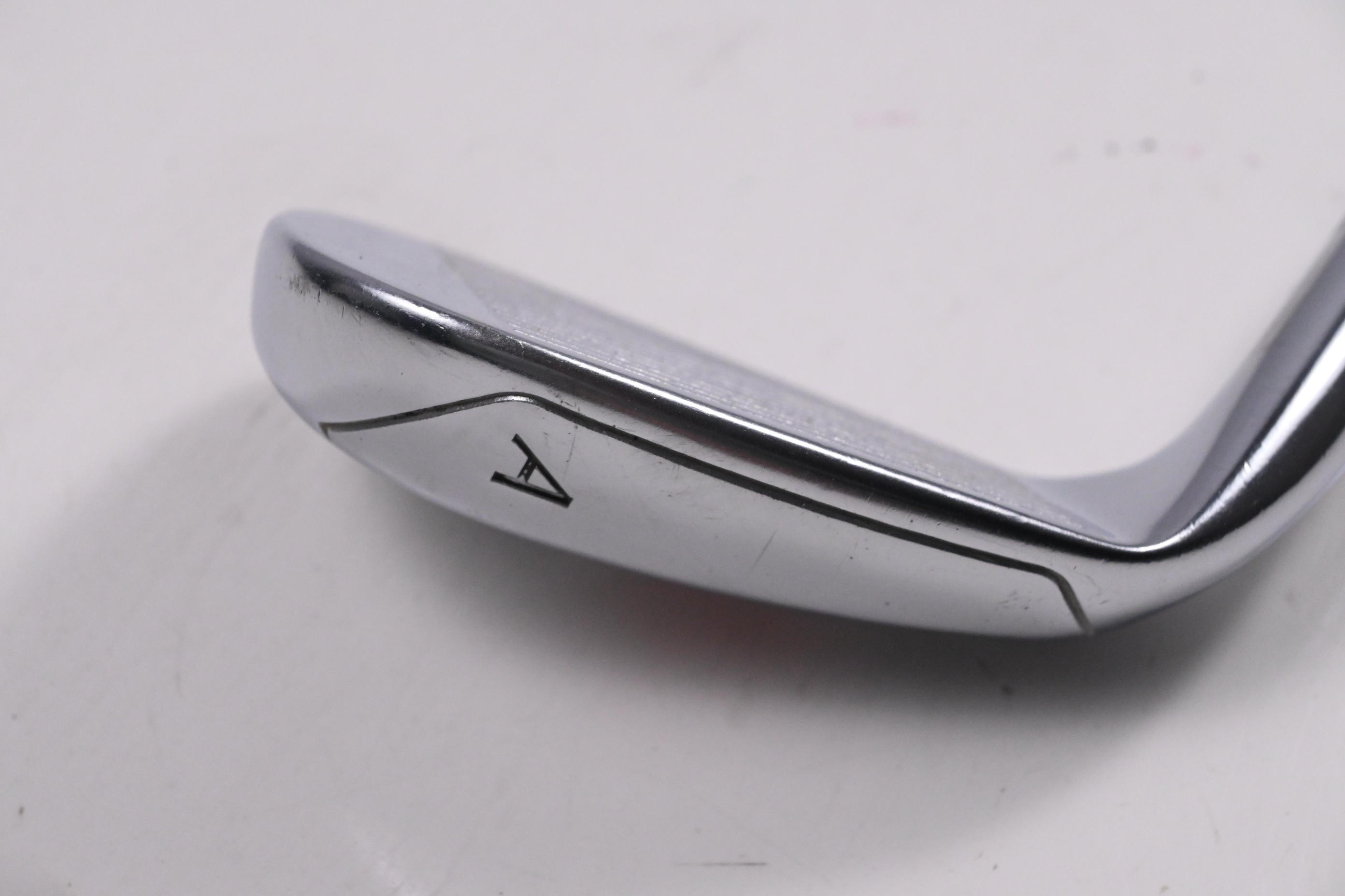 Taylormade R11 Gap Wedge / 50 Degree / Regular Flex XP95 R300 Shaft