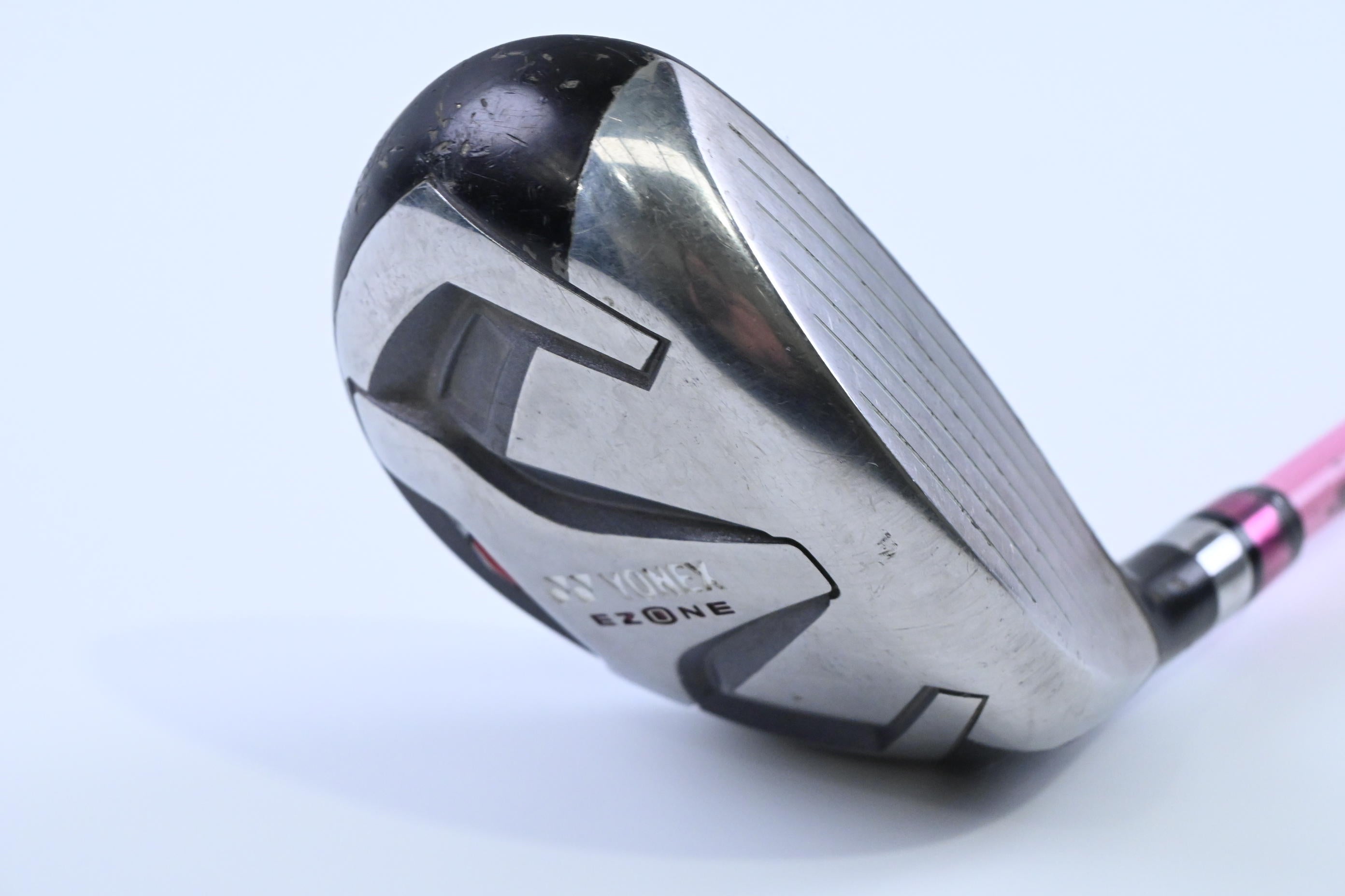Ladies Yonex Ezone SD #4 Hybrid / 22 Degree / Ladies Flex Skymax SX9 Shaft