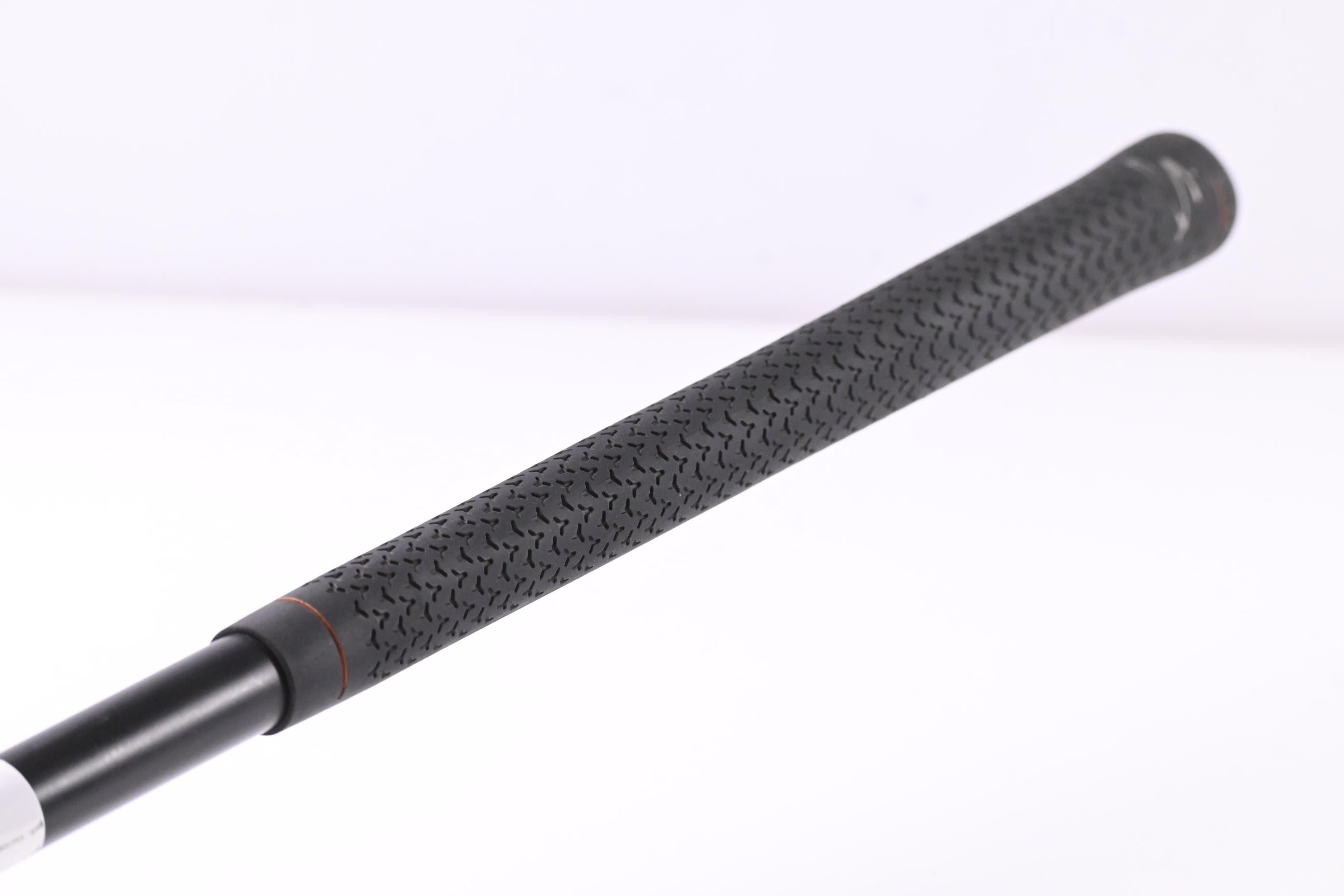 Cobra AMP-D Driver / 9.5 Degree / Stiff Flex Cobra AMP-D 65 Shaft
