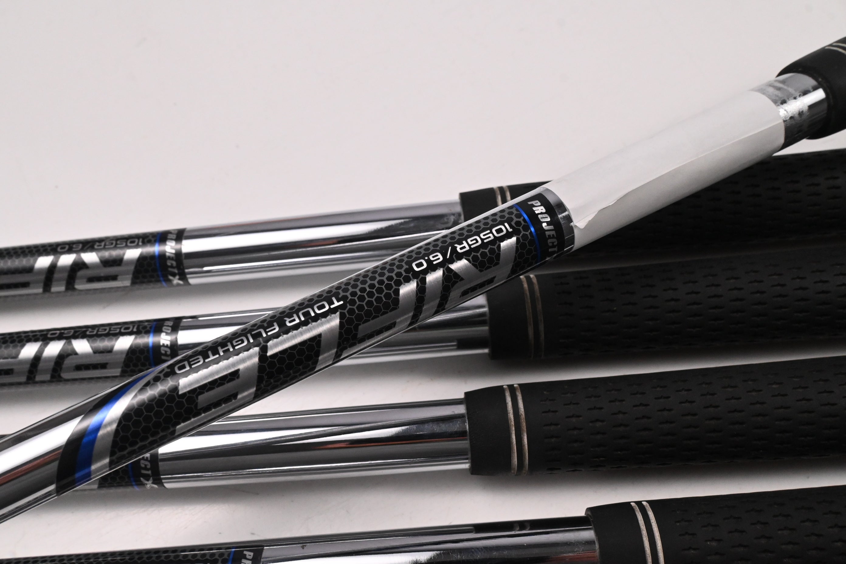 Callaway Paradym X Irons / 5-PW+AW / Stiff Flex Rifle Tour Flighted 105 Shafts
