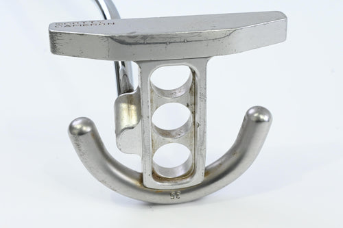 Left Hand Scotty Cameron Futura Putter / 34 Inch