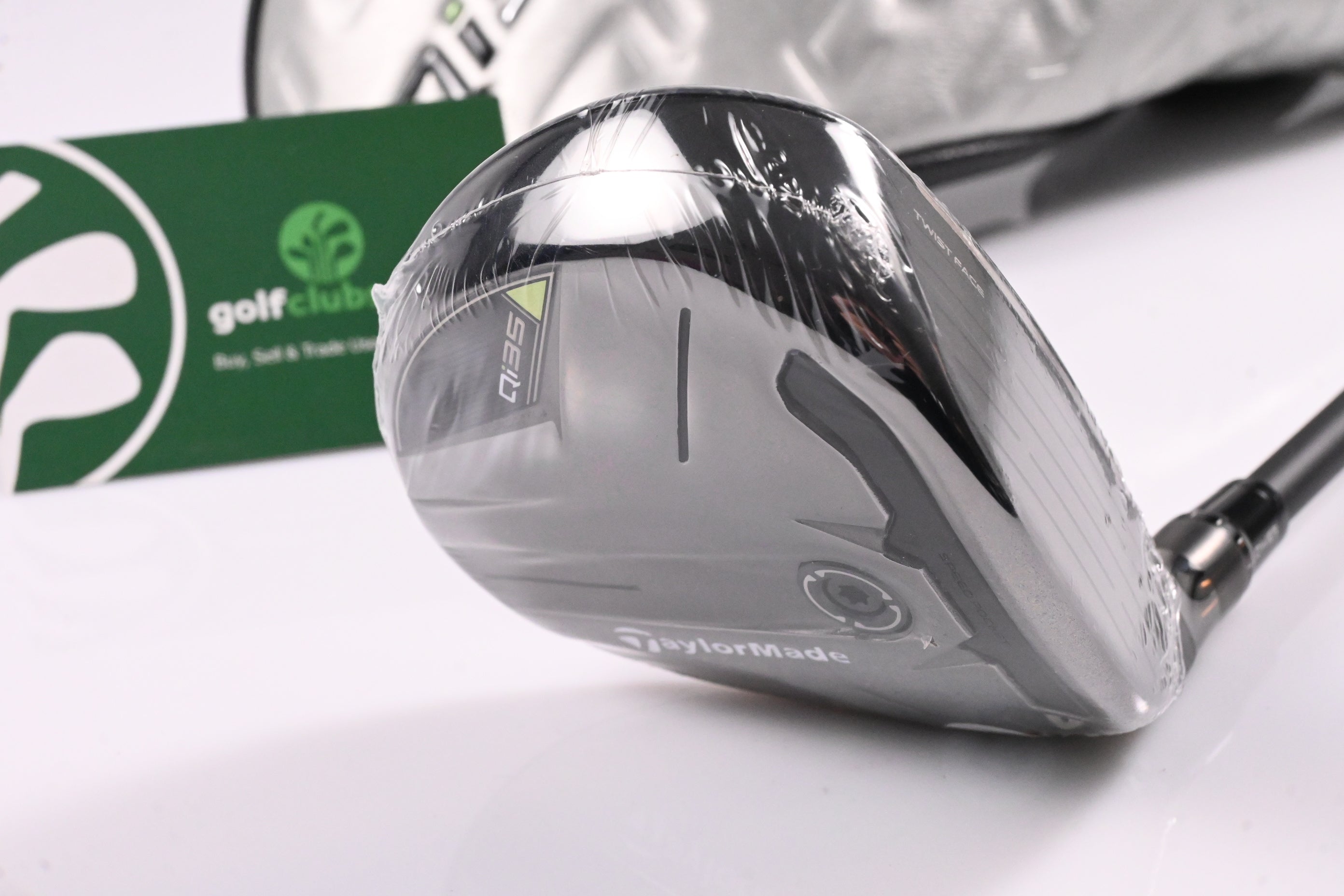 Taylormade Qi35 #5 Wood / 18 Degree / Regular Flex Ventus Blue 5 Shaft