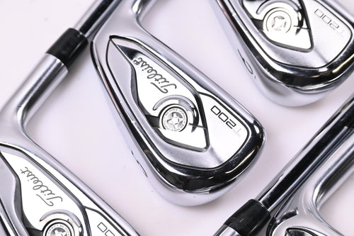 Titleist T200 2019 Irons / 4-PW+48° / Stiff Flex AMT Black S300 Shafts