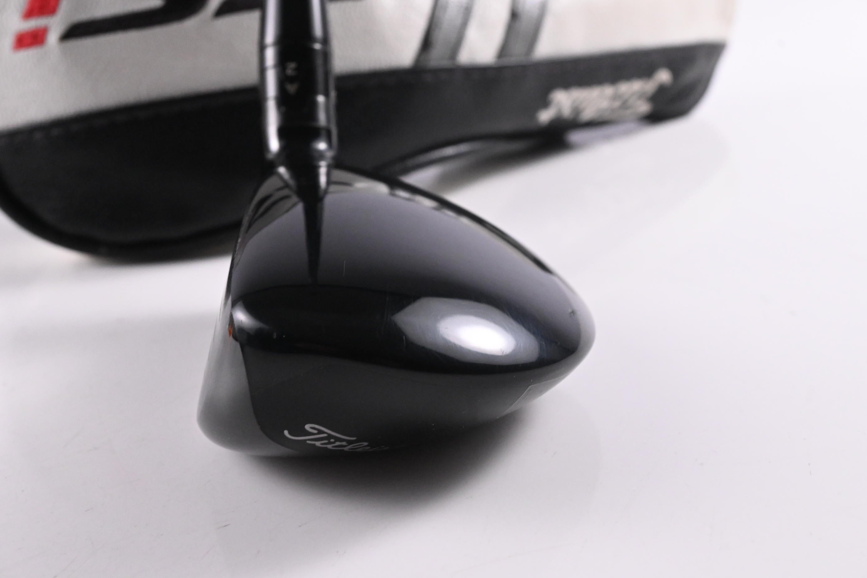 Left Hand Titleist TSi2 #3 Hybrid / 18 Degree / Stiff Flex Tensei AV RAW White