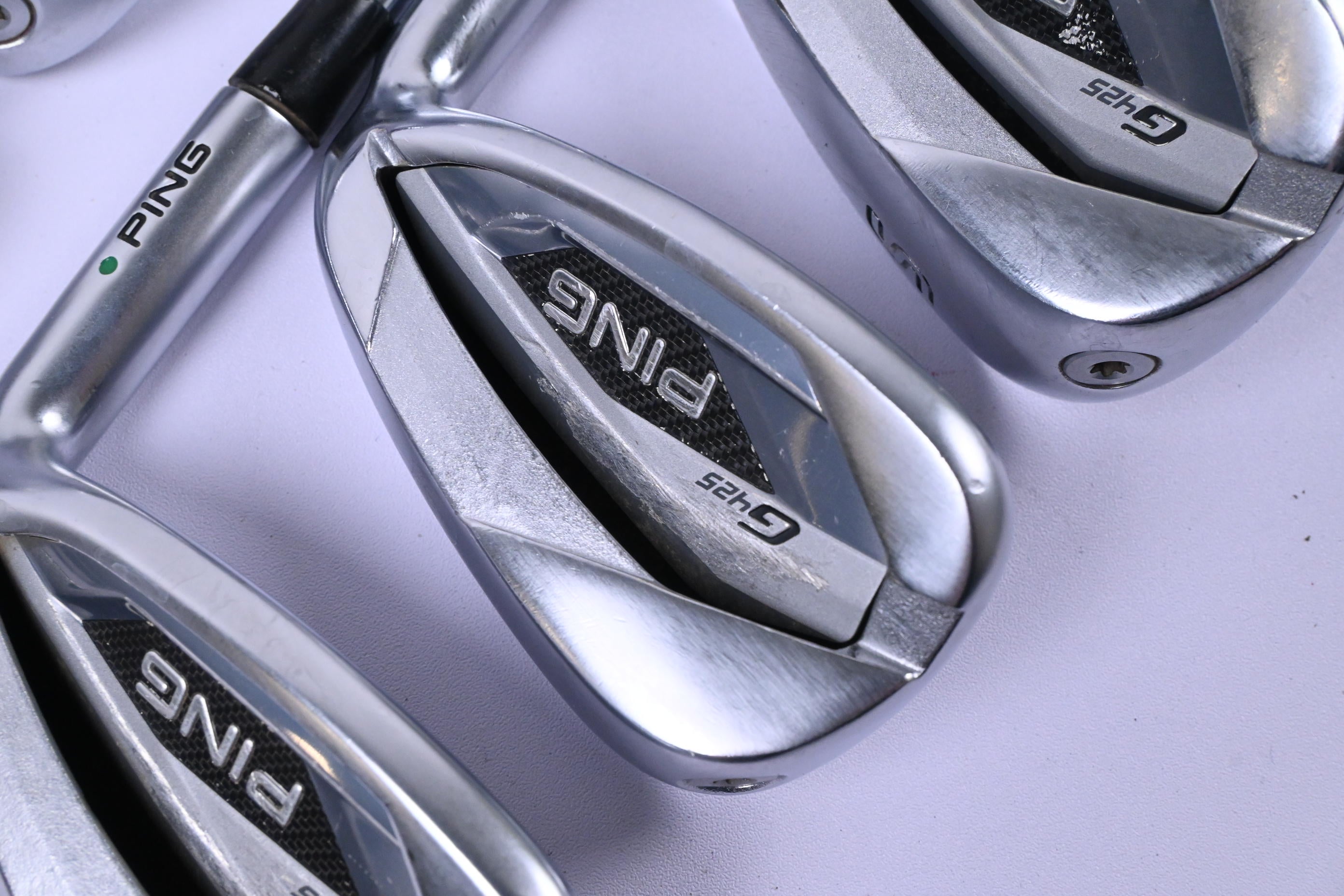 Ping G425 Irons / 5-PW+SW+LW / Green Dot / Regular Flex Ping AWT 2.0 Shafts