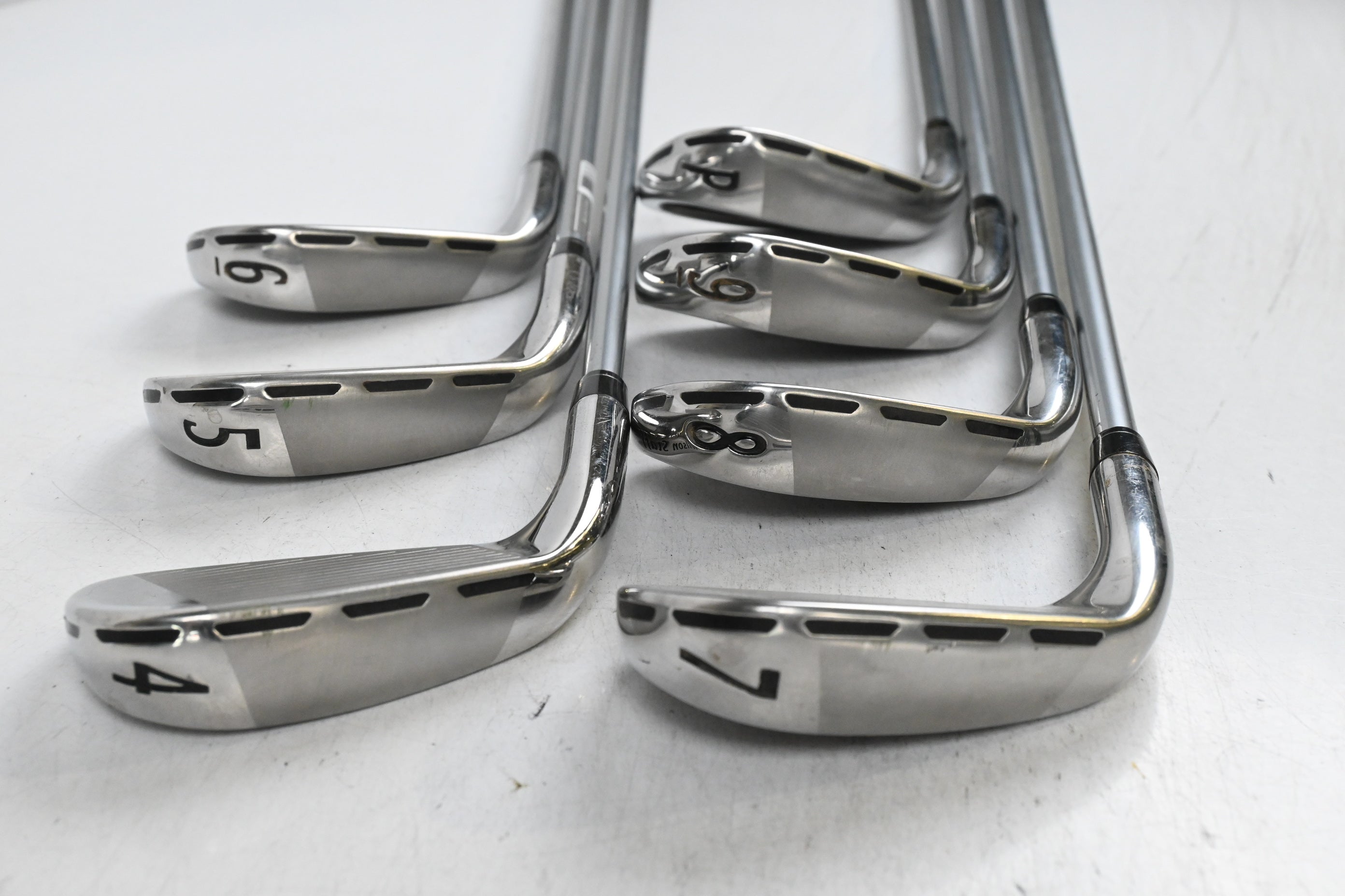 Wilson C200 Irons / 4-PW / Regular Flex Alidila Rogue Pro 75 Shafts