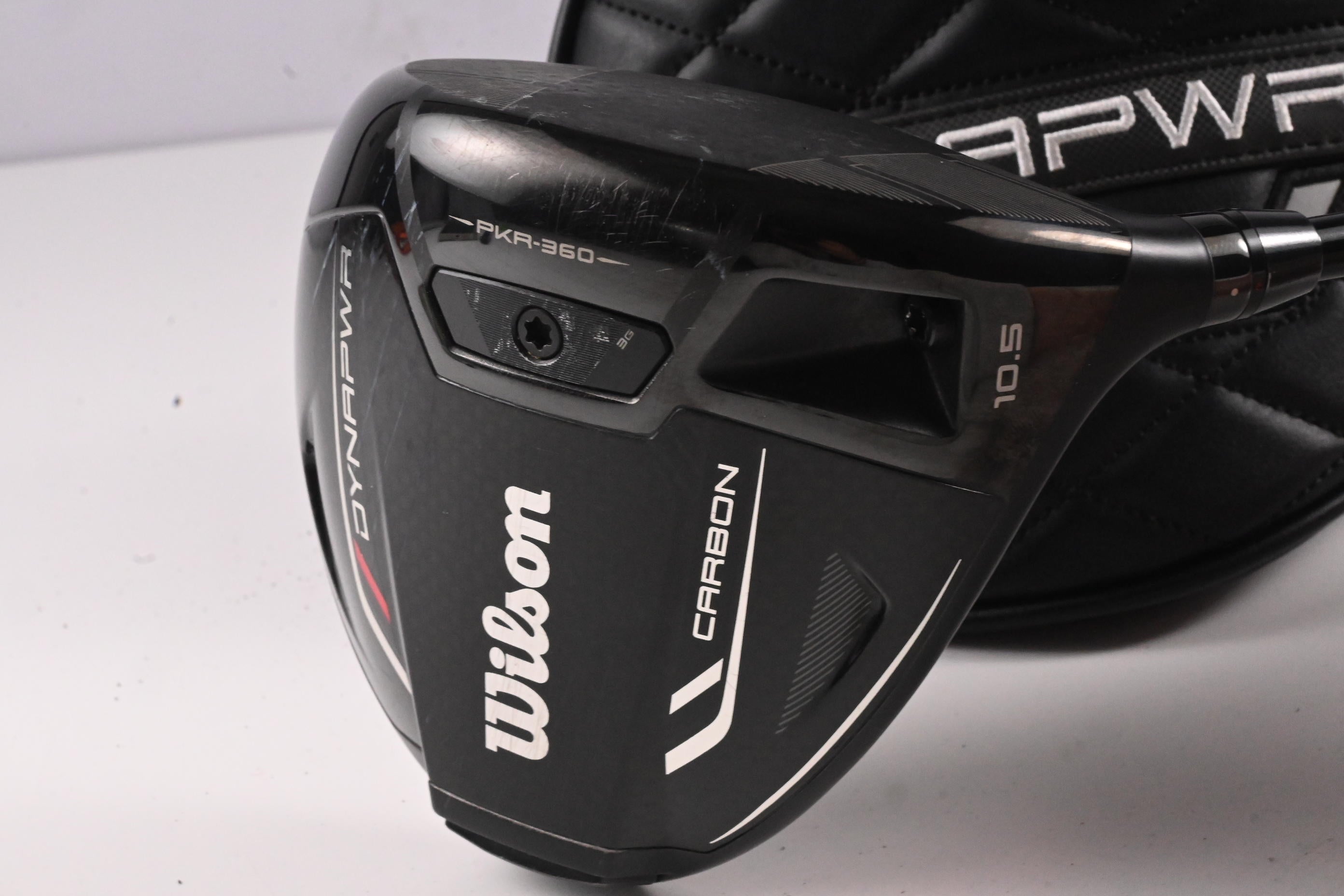 Wilson DYNAPWR 2025 Carbon Driver / 10.5 Degree / Stiff Flex Kai`li White 60 Shaft