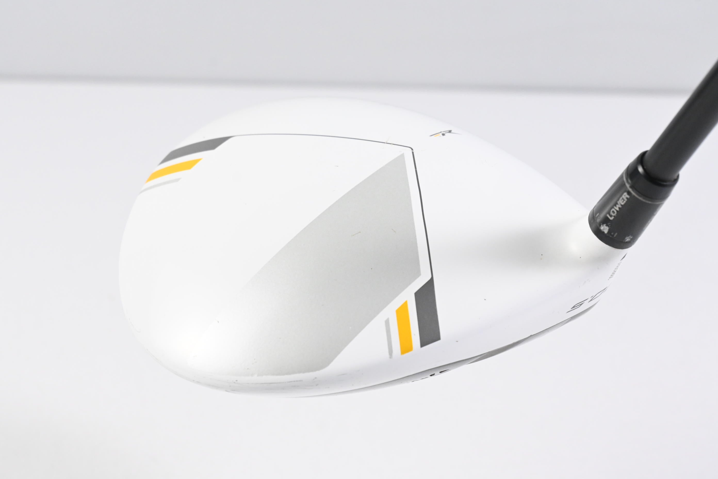 Left Hand Taylormade RBZ Driver / 10.5 Degree / Regular Flex Fujikura Rocketfuel 50