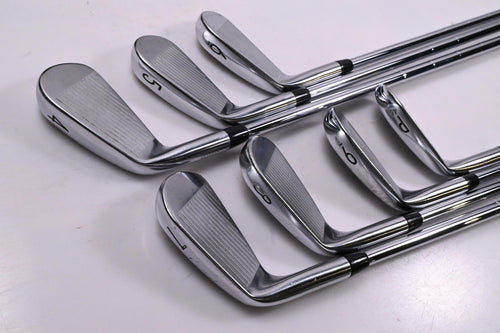 Titleist T100 2019 Irons / 4-PW / X-Flex Dynamic Gold X100 Shafts