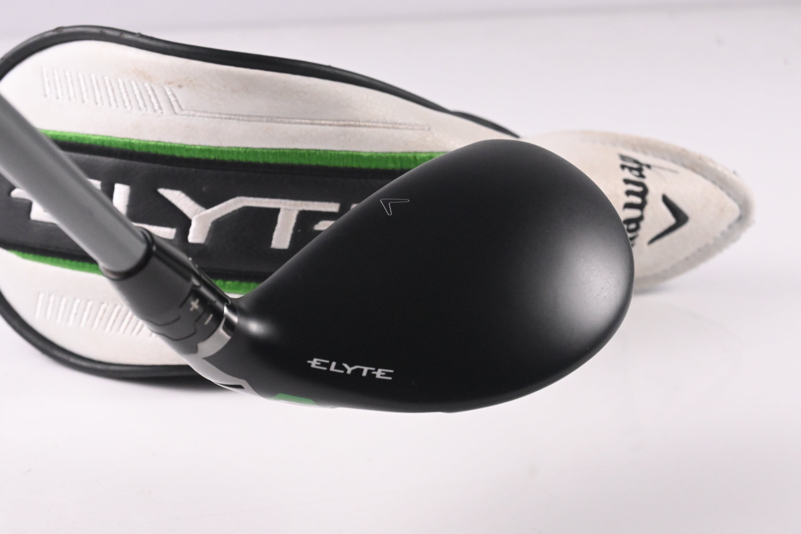 Callaway Elyte #4 Hybrid / 22 Degree / Regular Flex Denali Charcoal 60 Shaft