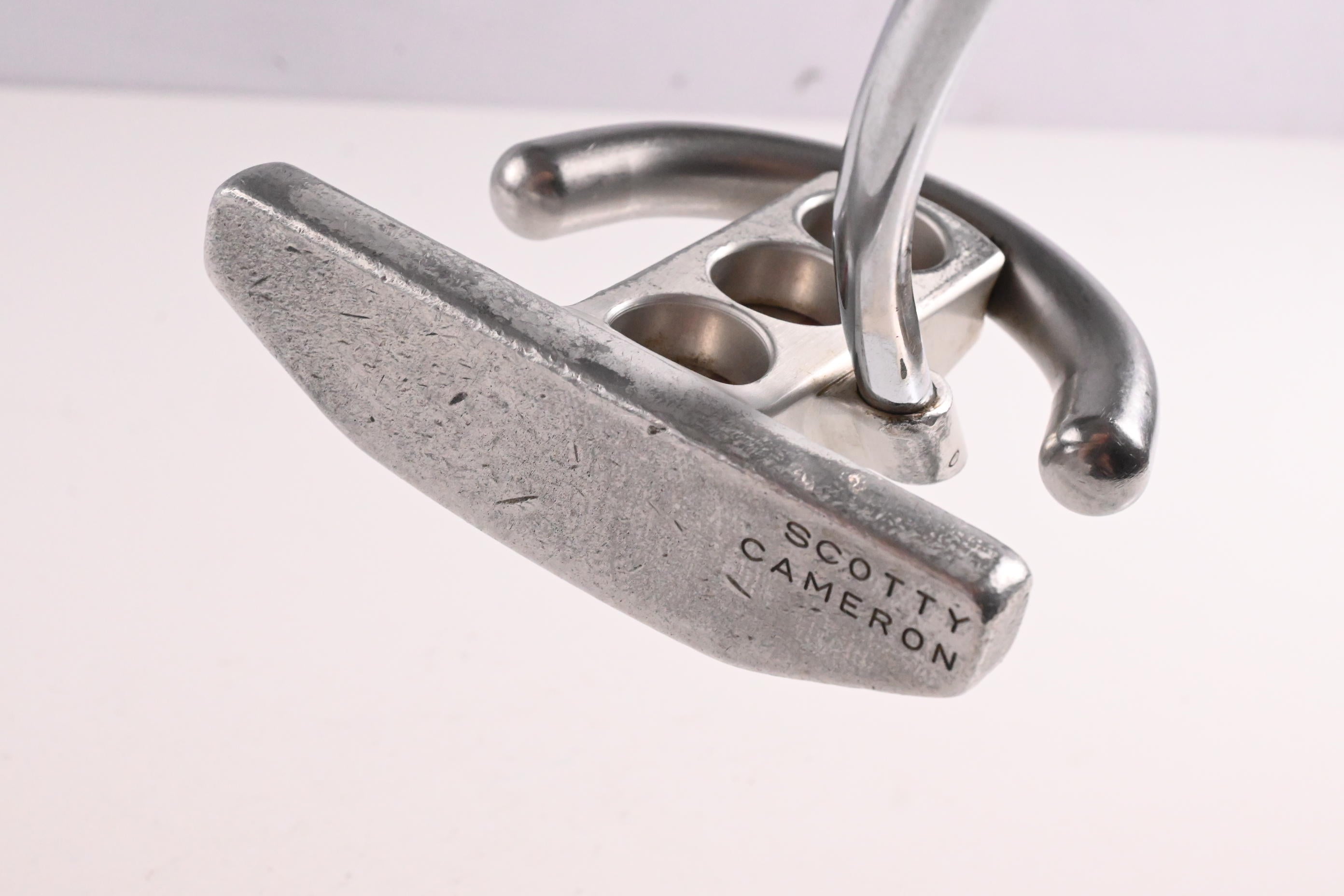 Scotty Cameron Futura Putter / 33 Inch