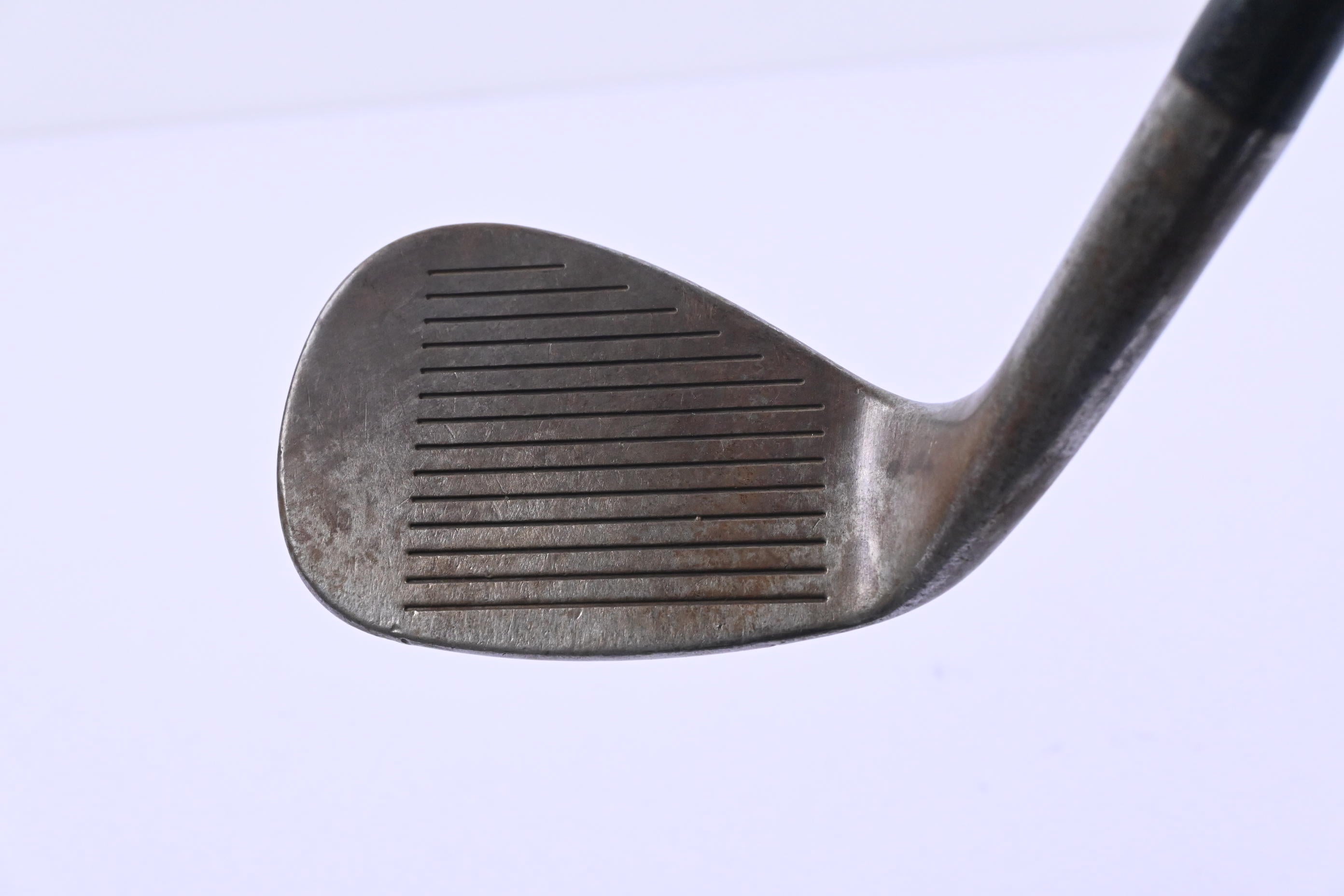 Cleveland Tour Action 900 Sand Wedge / 56 Degree / Wedge Flex Dynamic Gold Shaft